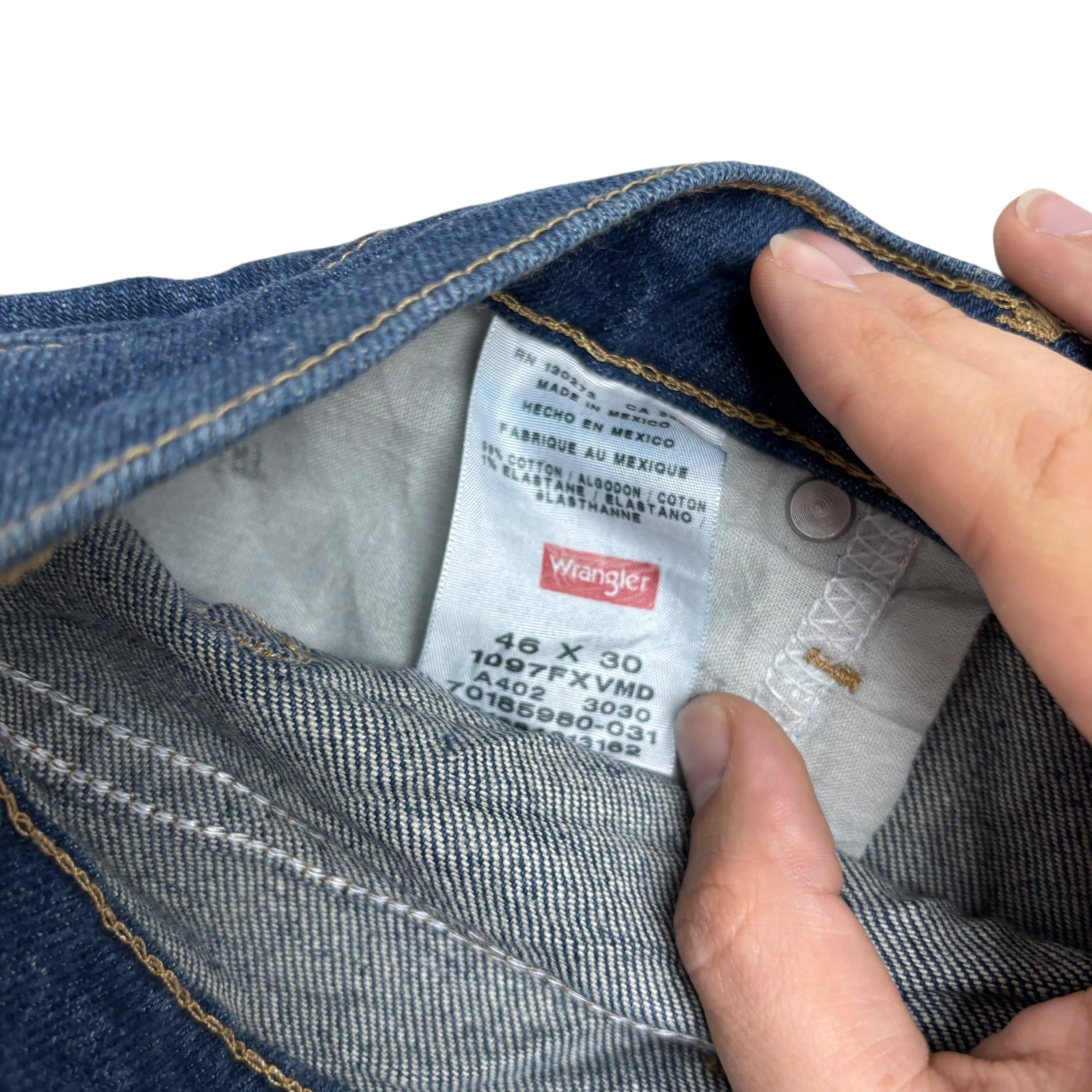 Wrangler Jeans W46 L30 Mens Dark Blue Relaxed Straight Fit Stretch Denim (E)