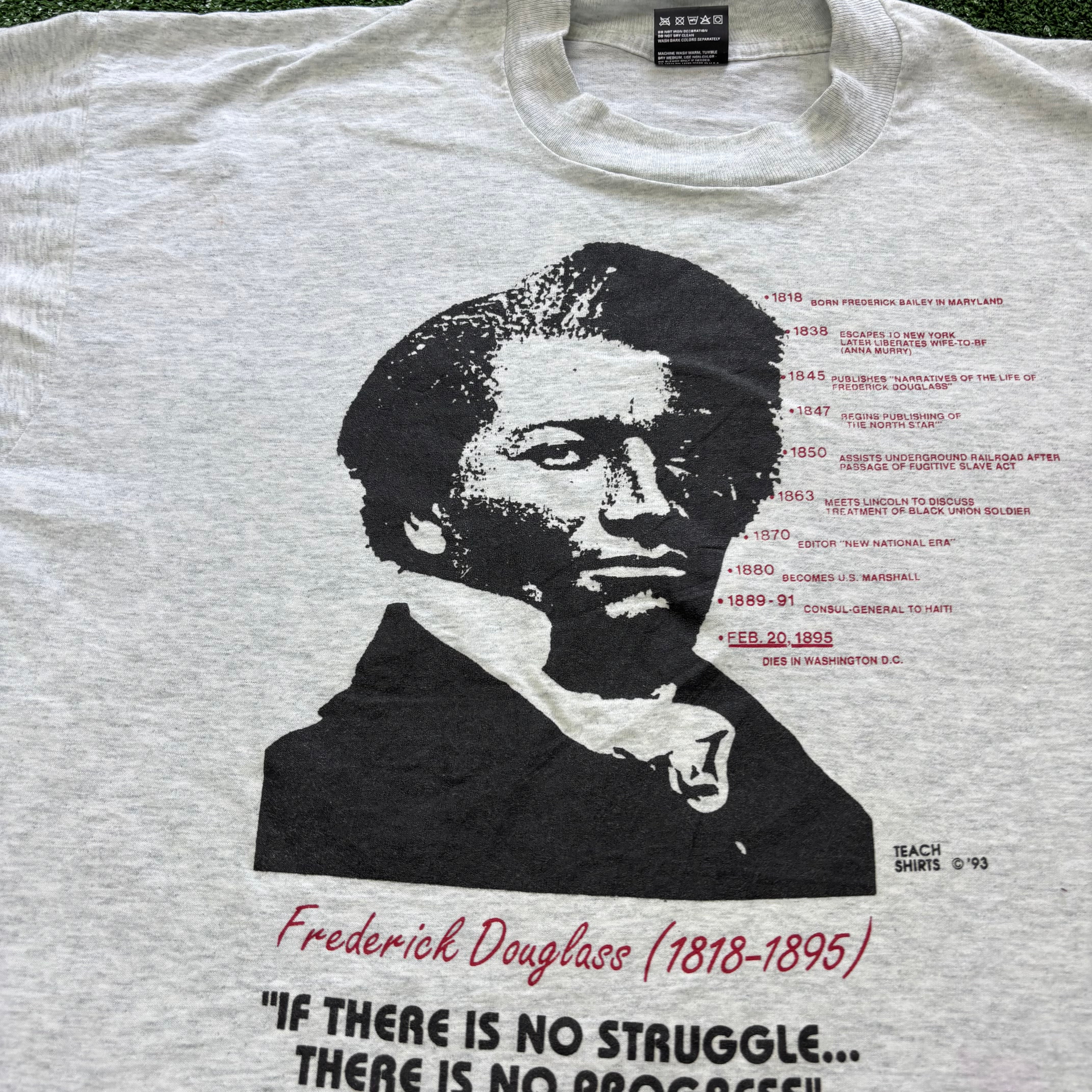 Vintage T Shirt Mens XL Grey Single Stitch Graphic Print 90s Douglass