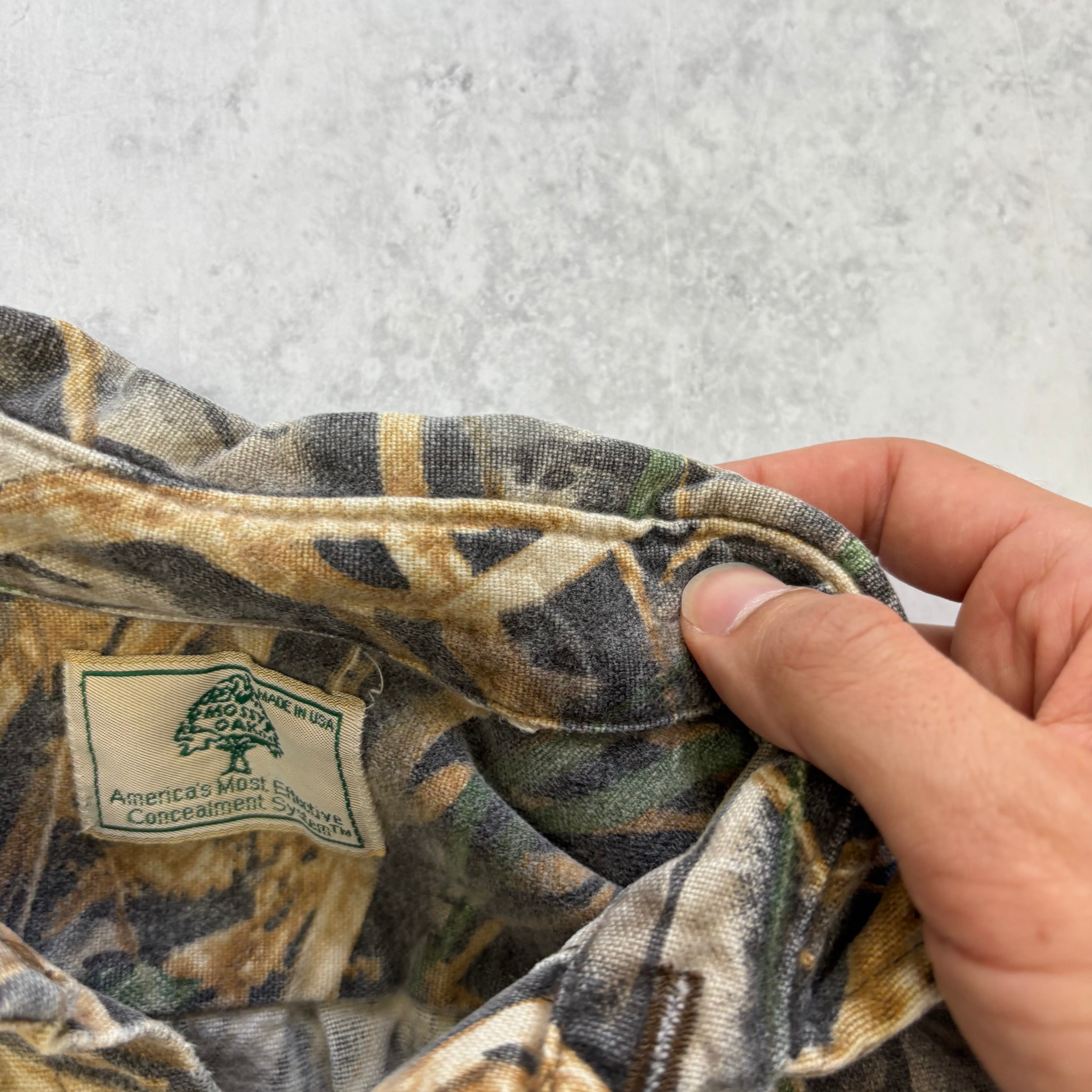 Vintage RealTree Shirt Mens Small Camo Hunting 90s USA Made Mossy Oak