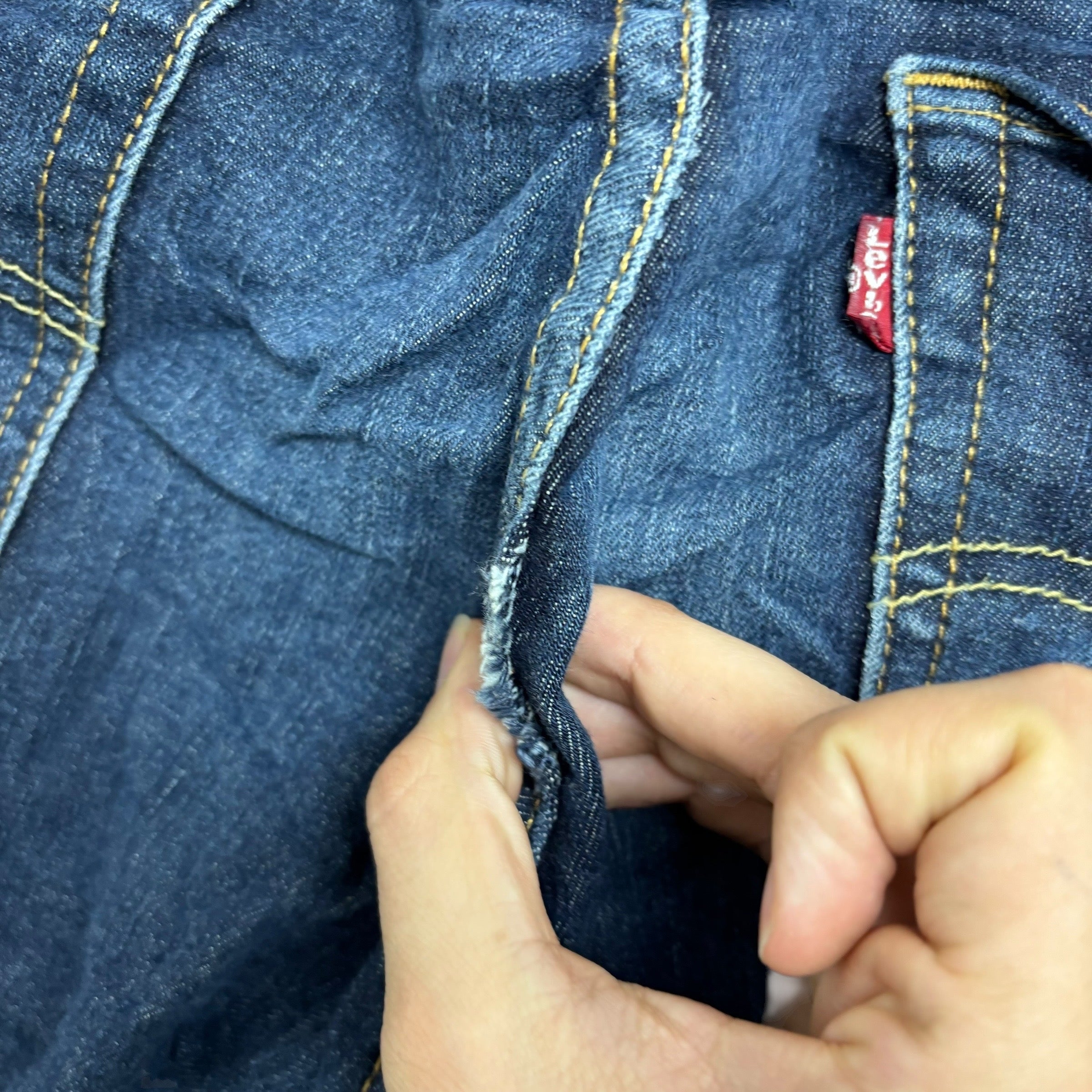 Levis 541 Jeans W33 L34 Mens Dark Blue Athletic Tapered Fit Stretch Denim