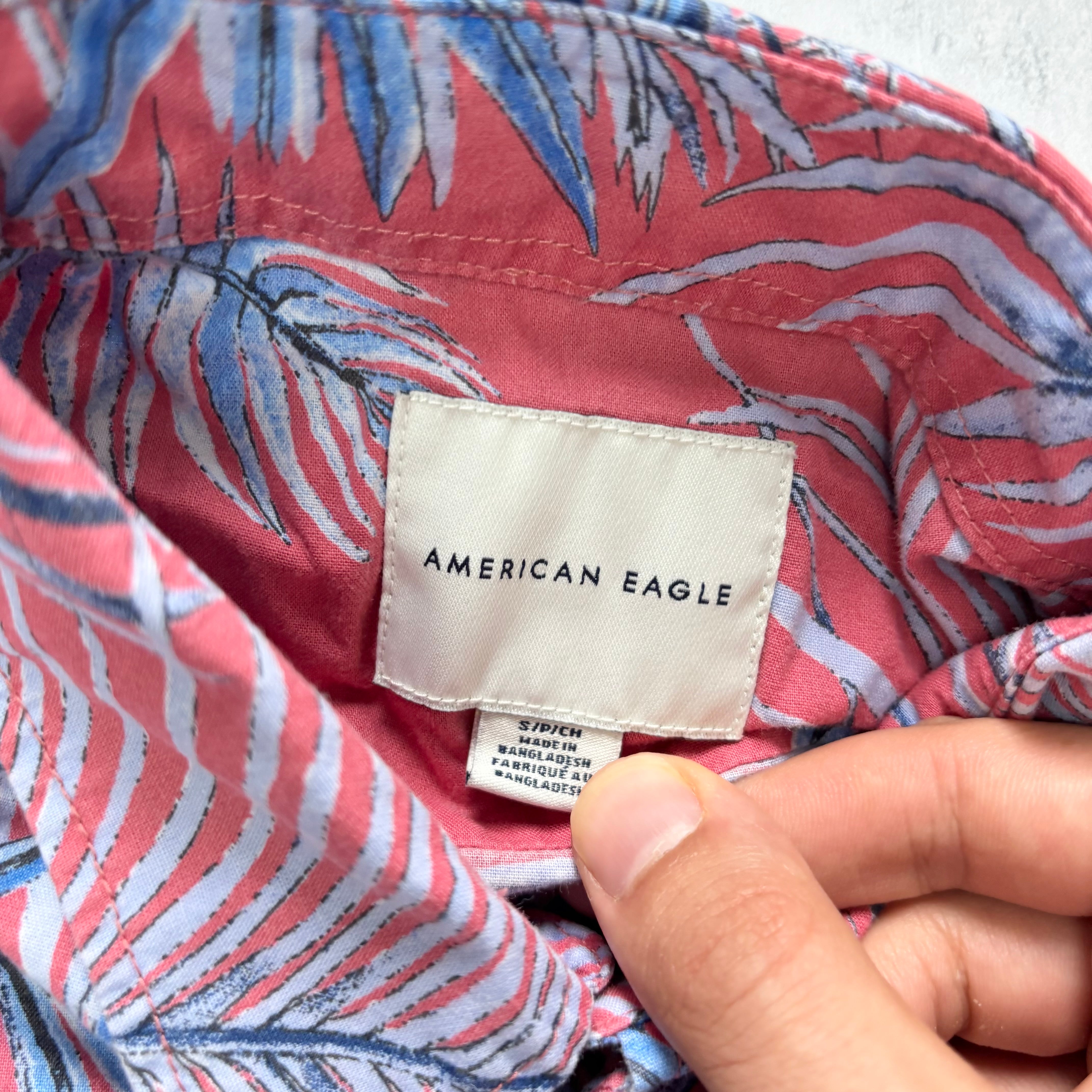 American Eagle Hawaiian Shirt Mens Small Pink Aloha Short Sleeve Cotton (E)