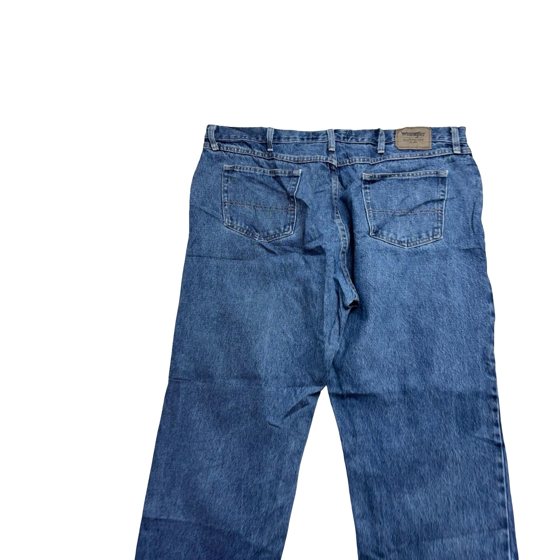 Wrangler Jeans W42 L30 Mens Mid Blue Relaxed Straight Fit Denim (E)
