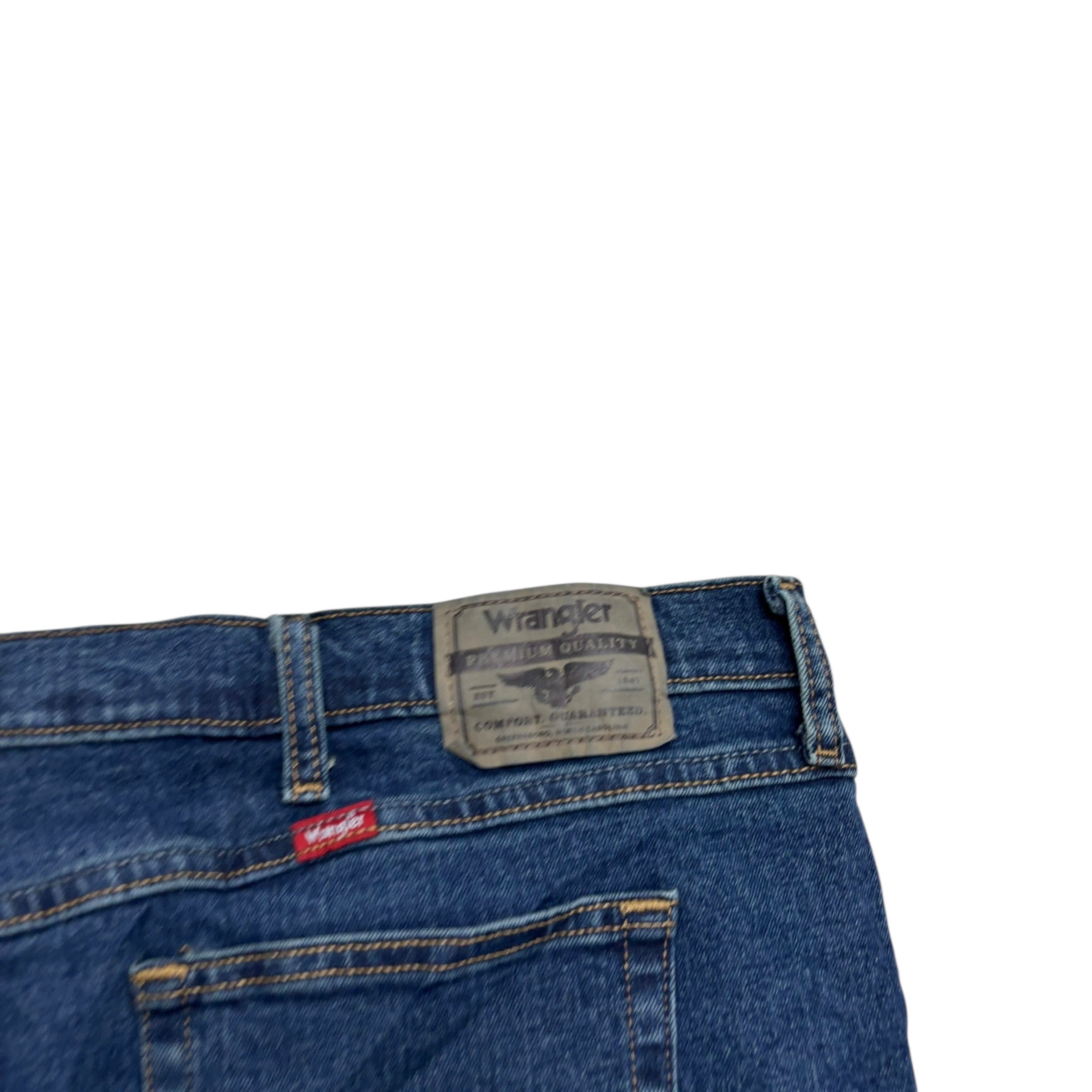 Wrangler Jeans W46 L30 Mens Dark Blue Relaxed Straight Fit Stretch Denim (E)