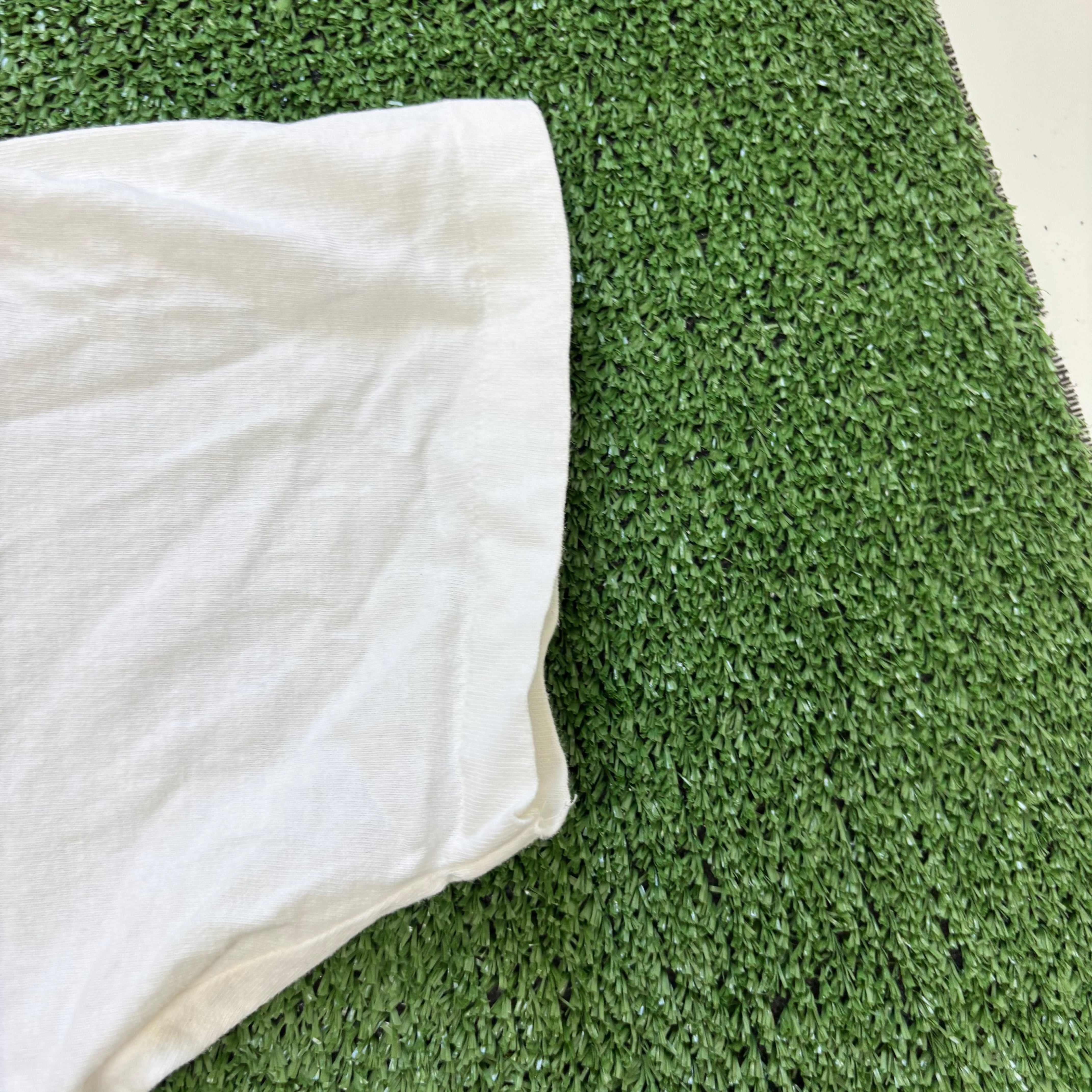 Vintage T Shirt Mens Medium White Single Stitch Graphic Print 90s