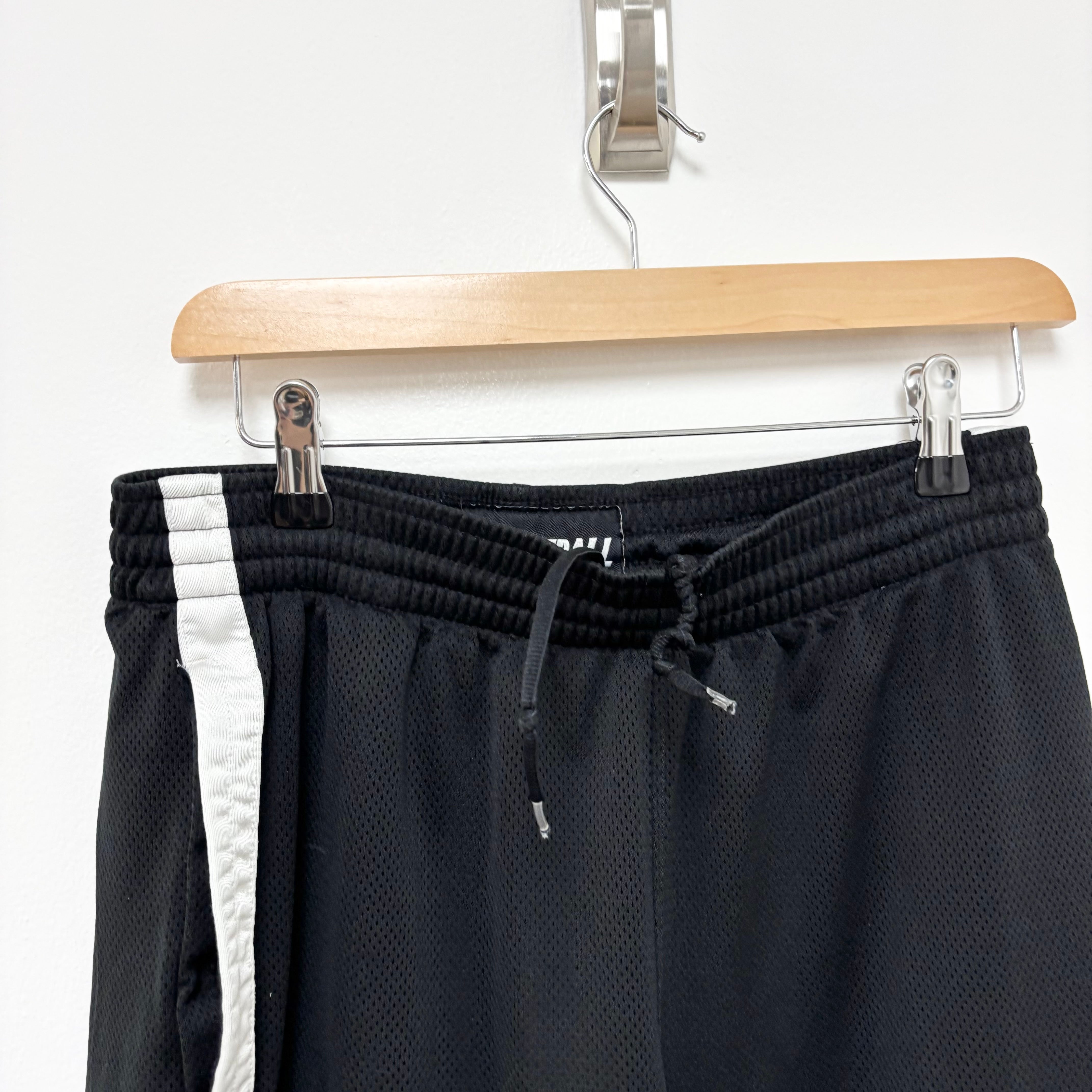 Nike Shorts Mens Small Black Running Sports Gym Basketball Pockets