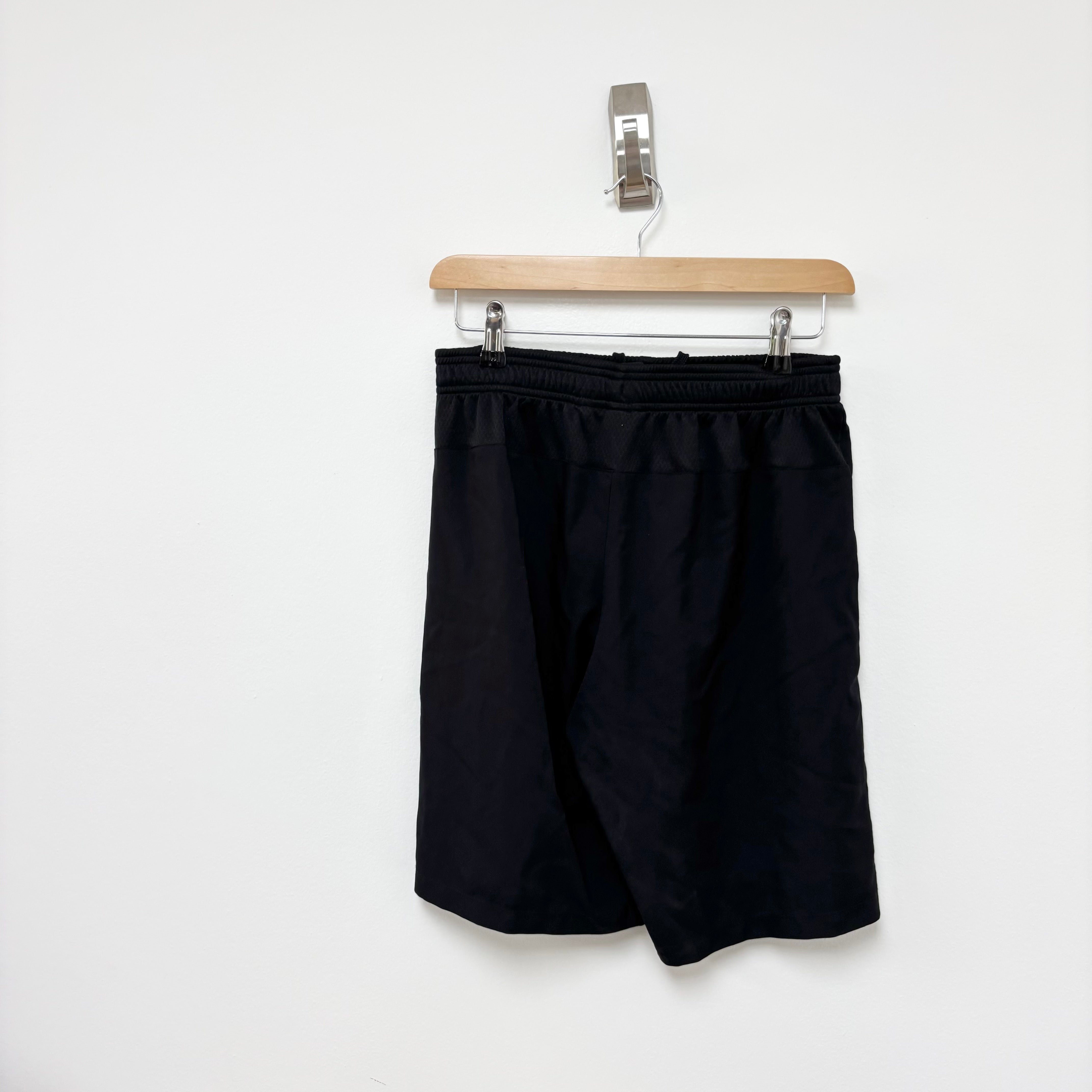 Nike Shorts Mens Medium Black Dri Fit Running Sports Gym Athletic (E)