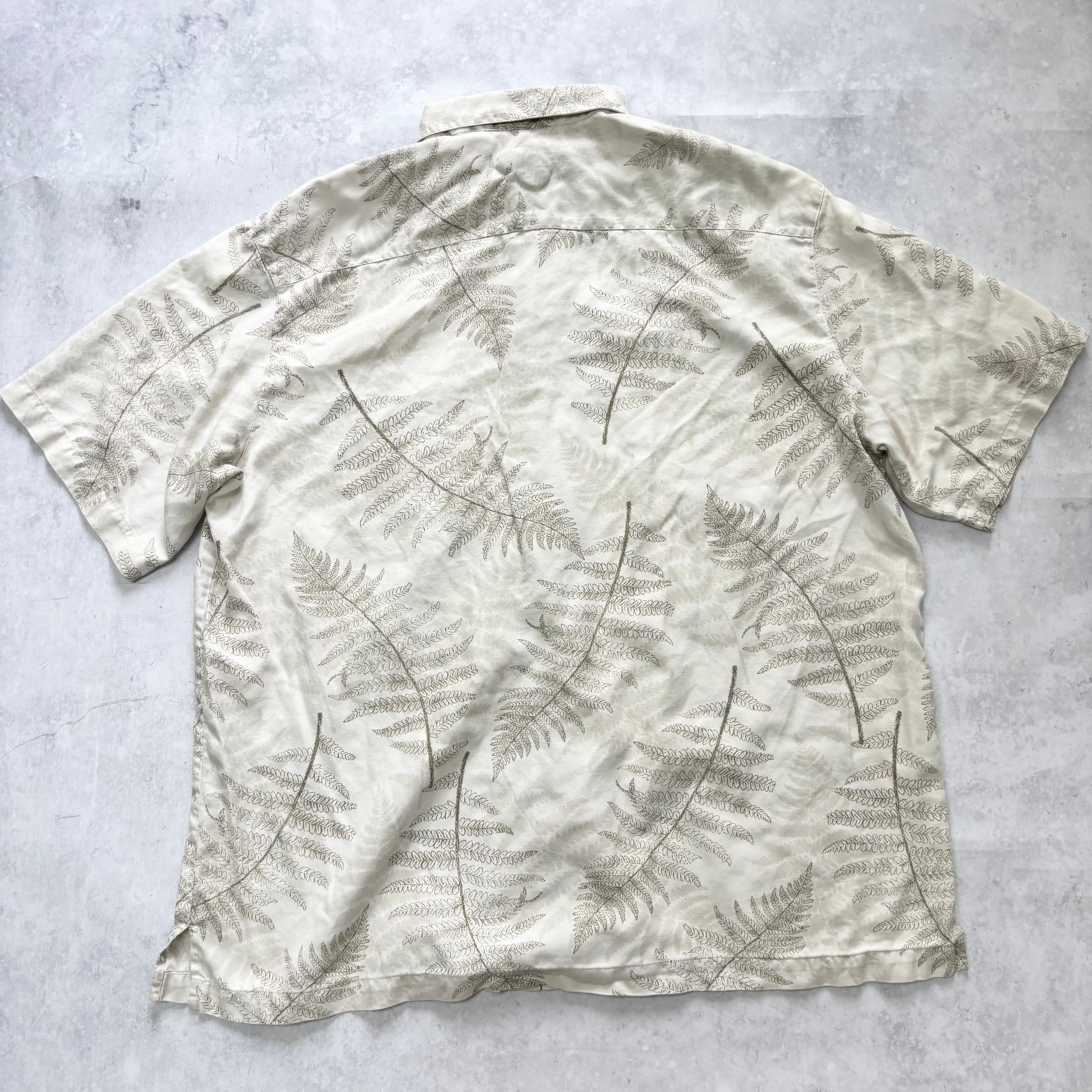Vintage Hawaiian Shirt Mens XL Cream Beige Floral Aloha Short Sleeve Silk (E)