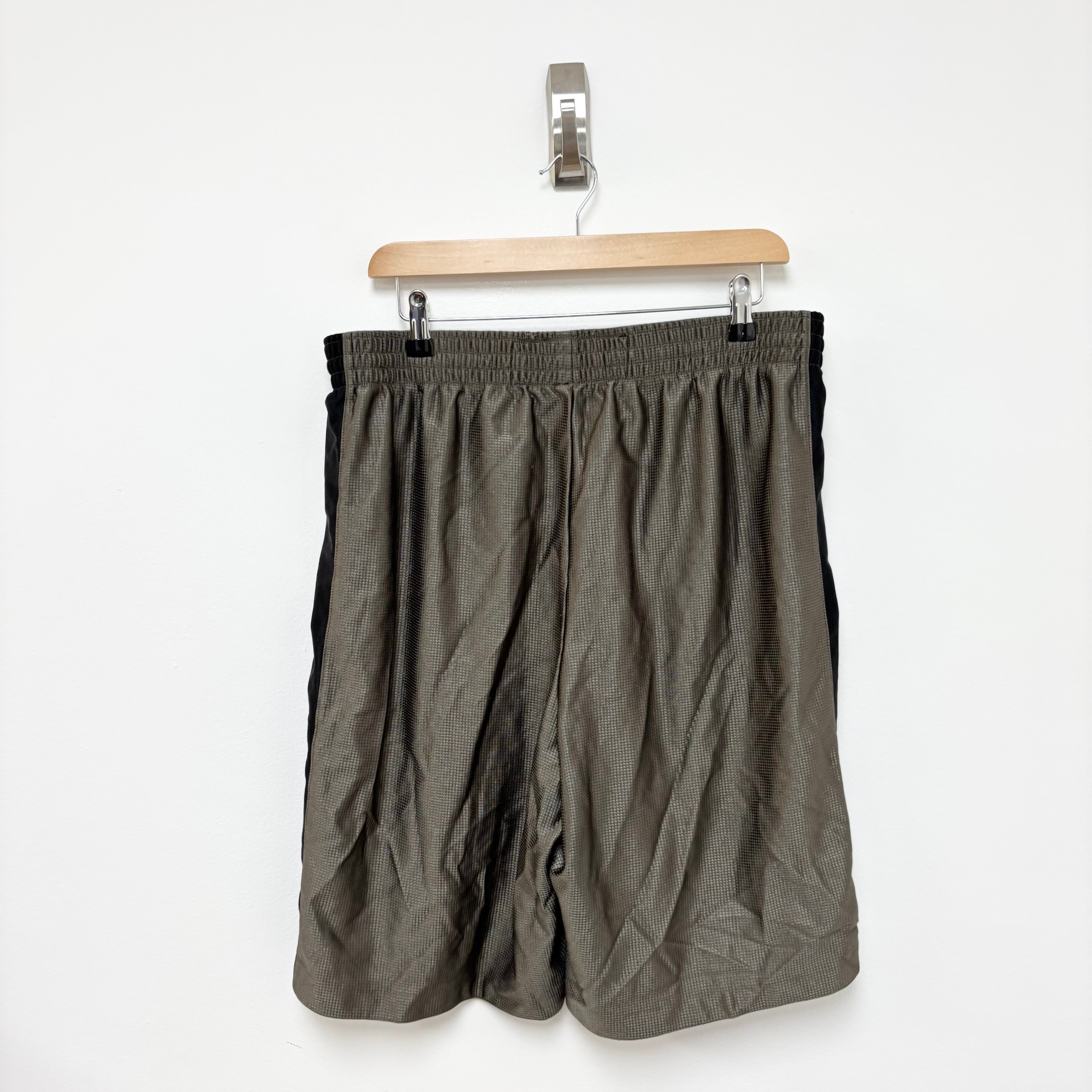 Nike Shorts Mens XL Brown Basketball Vintage Sports Gym Pockets (E)