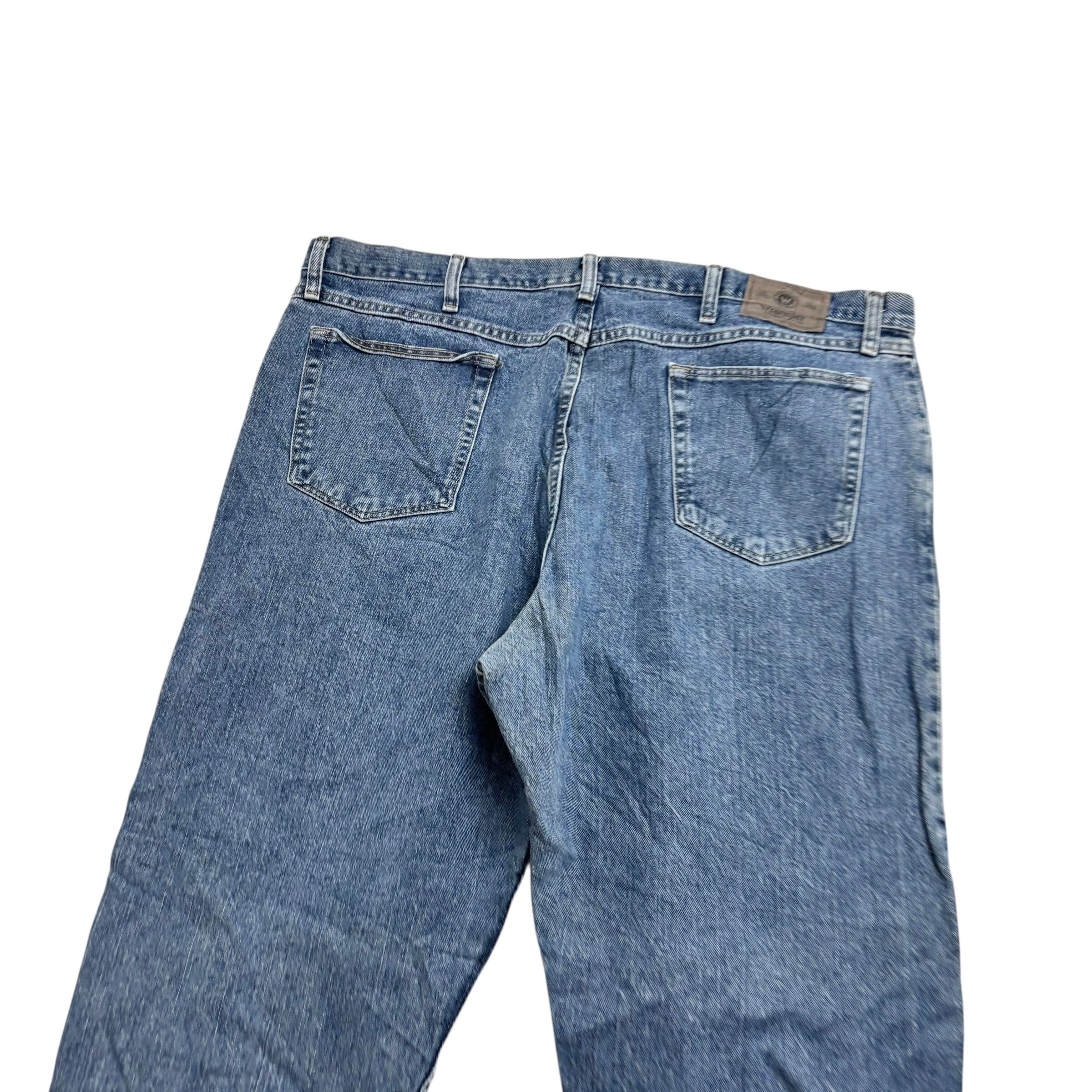 Wrangler Jeans W42 L30 Mens Mid Blue Relaxed Straight Fit Vintage Denim (E)
