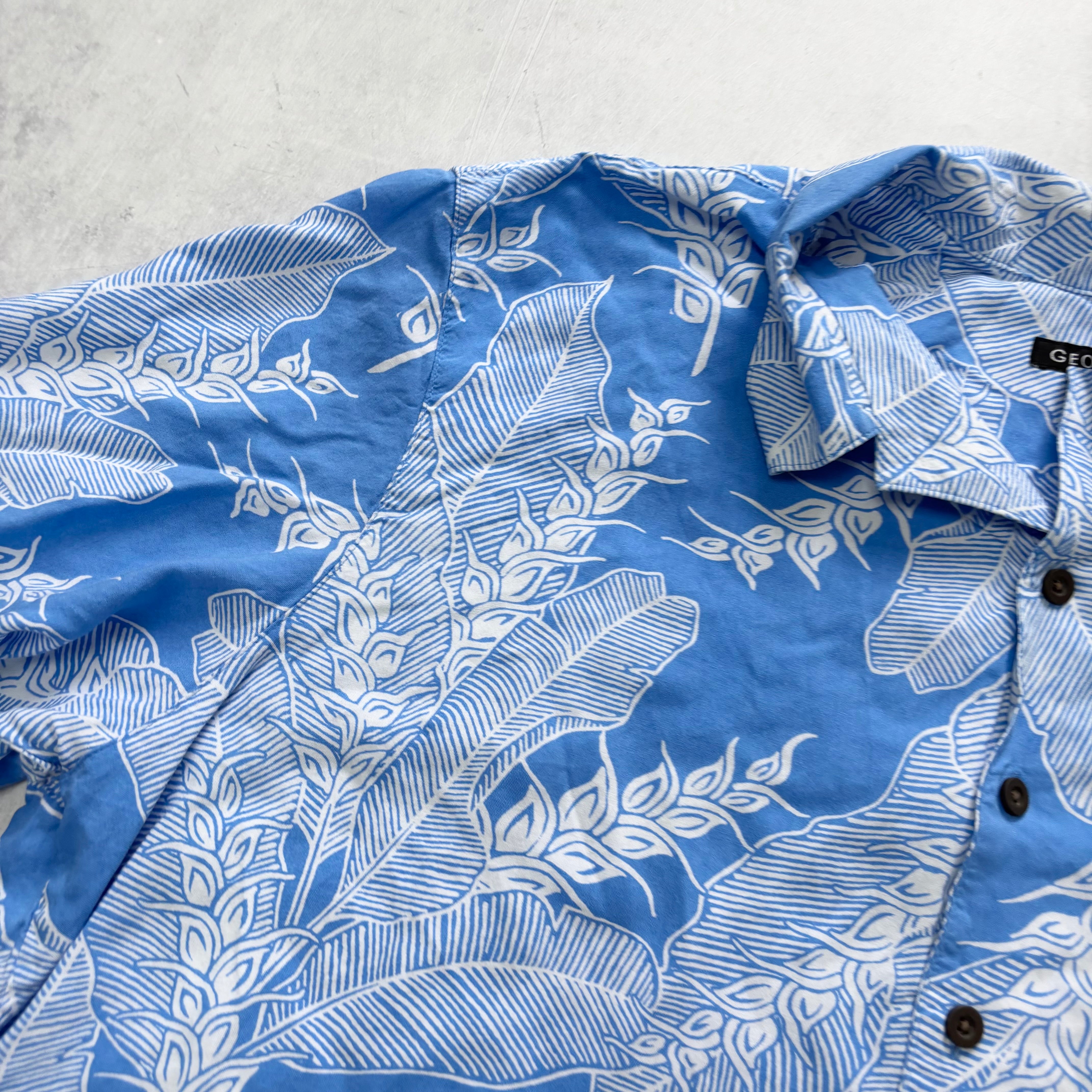 Hawaiian Shirt Mens XXL Blue Floral Aloha Short Sleeve Rayon (E)