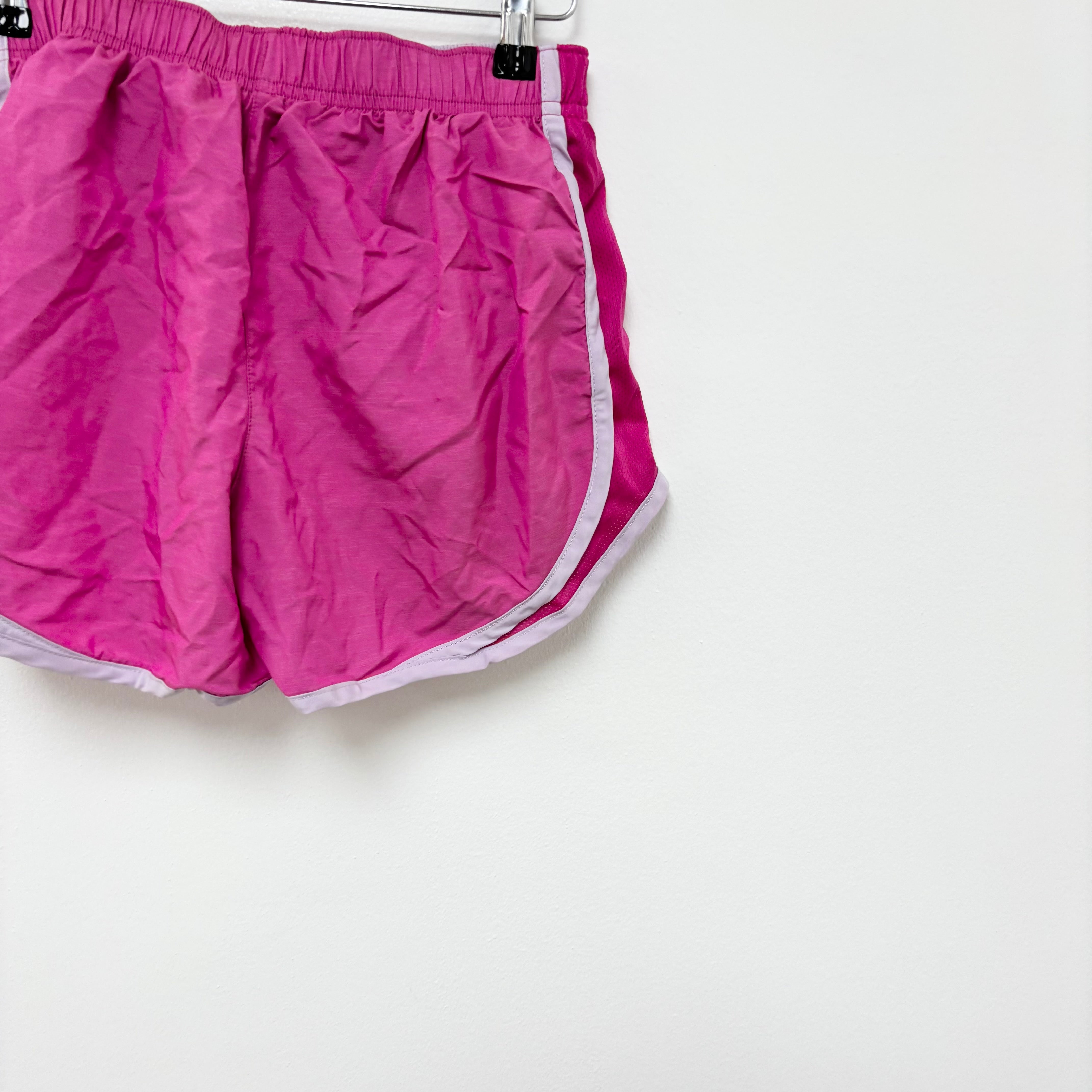 Nike Shorts Womens XS Pink Dri Fit Running Sports Gym Athletic (E)