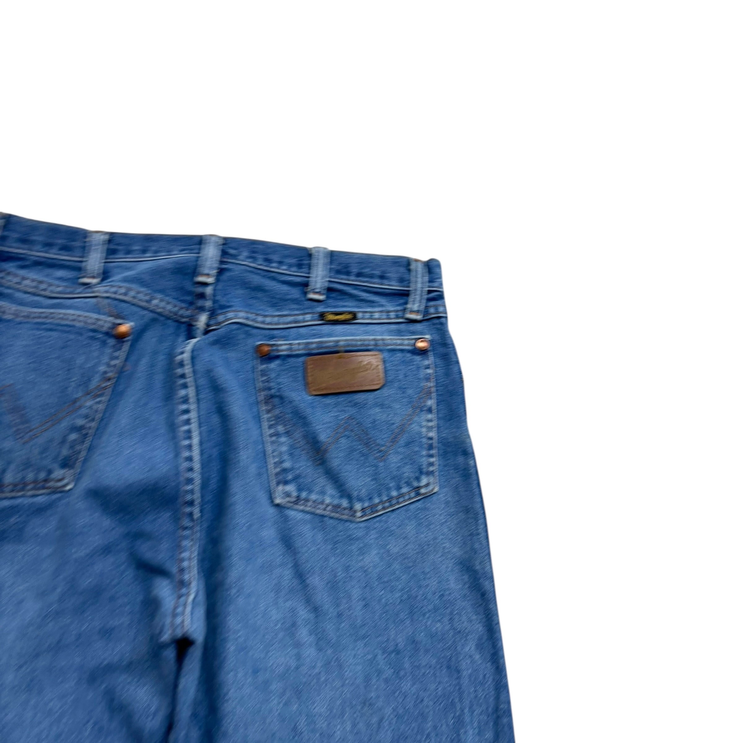 Wrangler Jeans Cowboy Cut W32 L34 Mens Mid Blue 13MWZ Made In USA Vintage