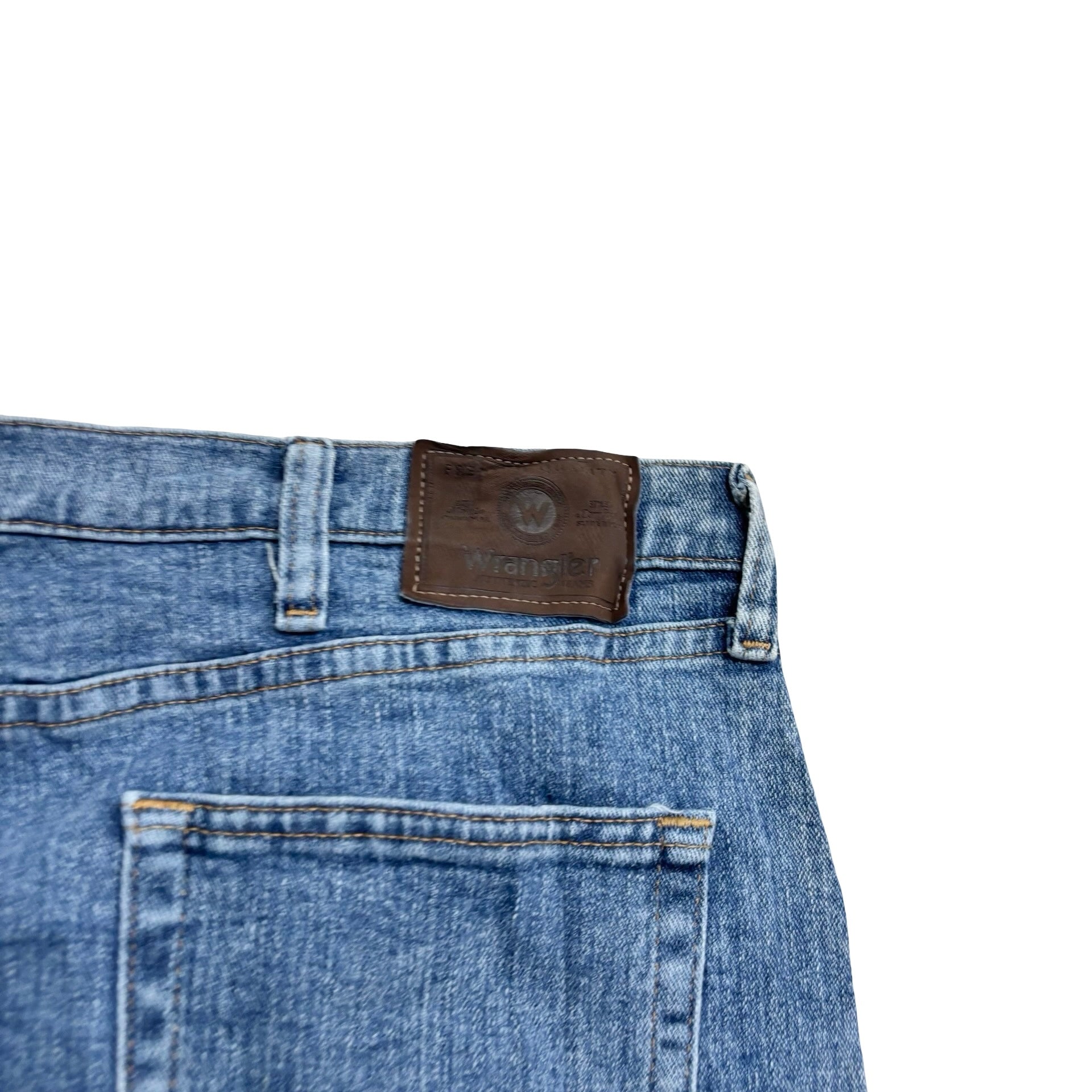 Wrangler Jeans W42 L30 Mens Light Blue Relaxed Straight Fit Stretch Denim (E)