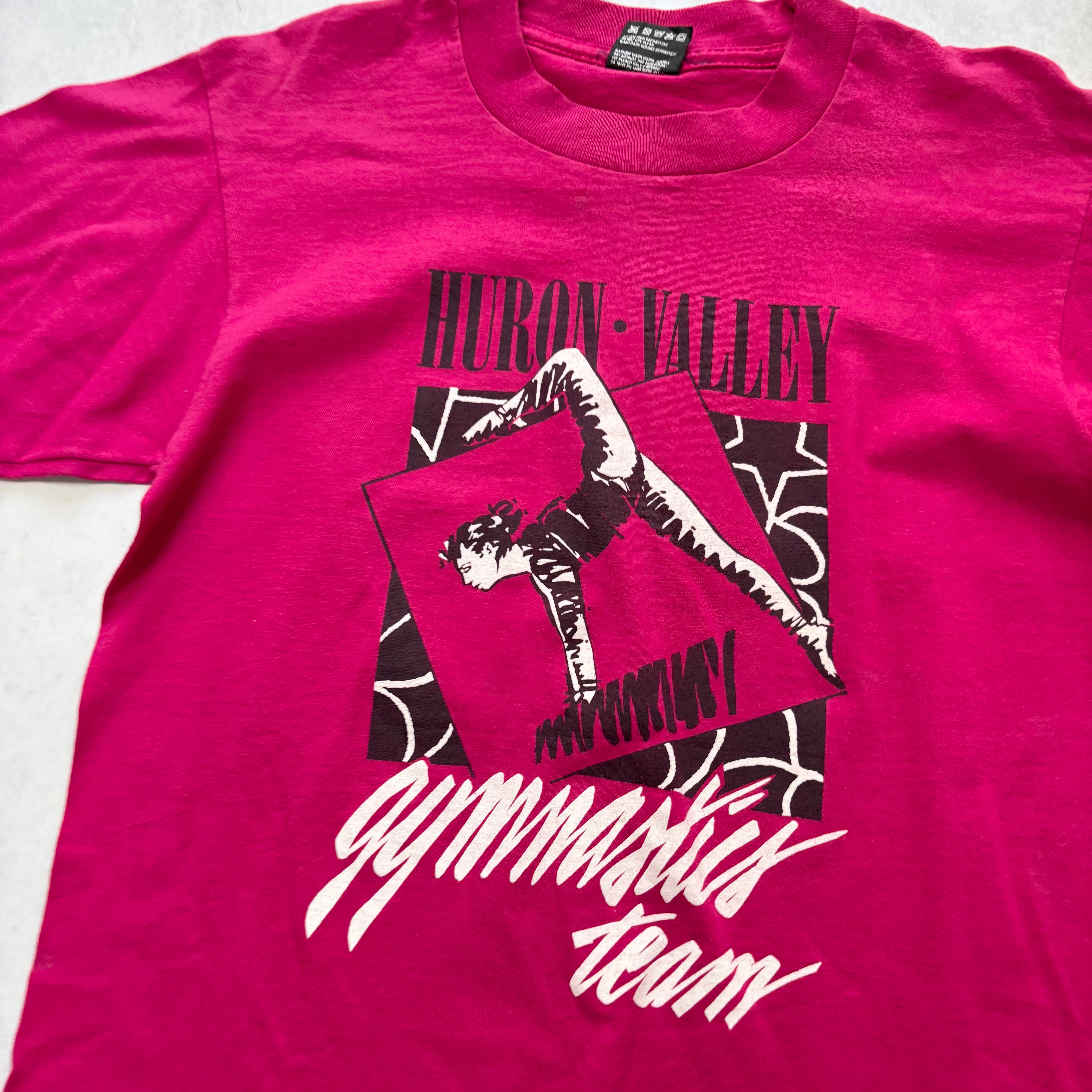 Vintage T Shirt Mens XS Pink Single Stitch Graphic Print 90s Gymnastics (E)