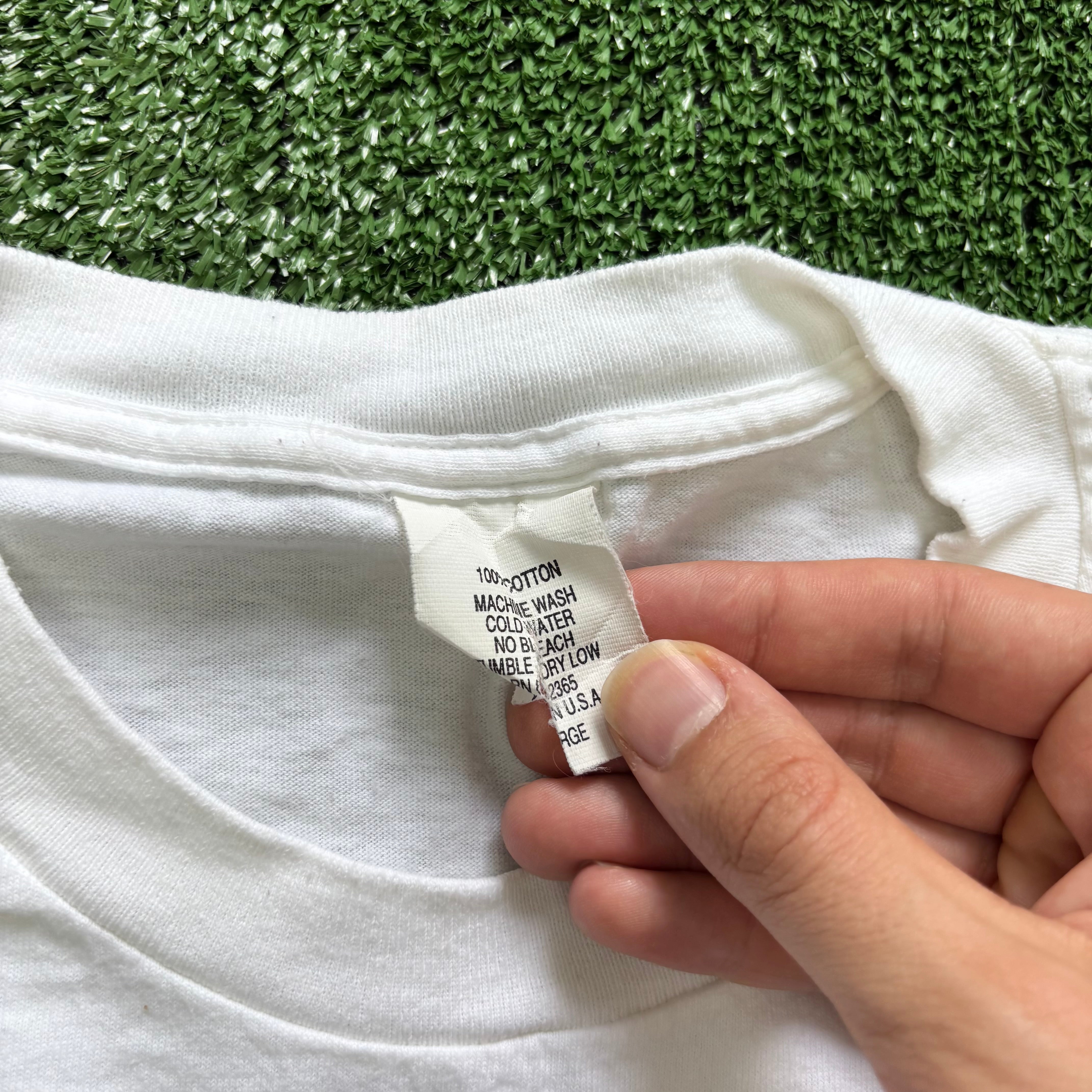 Vintage T Shirt Mens Large White Single Stitch Graphic Print 90s Tourist (F)