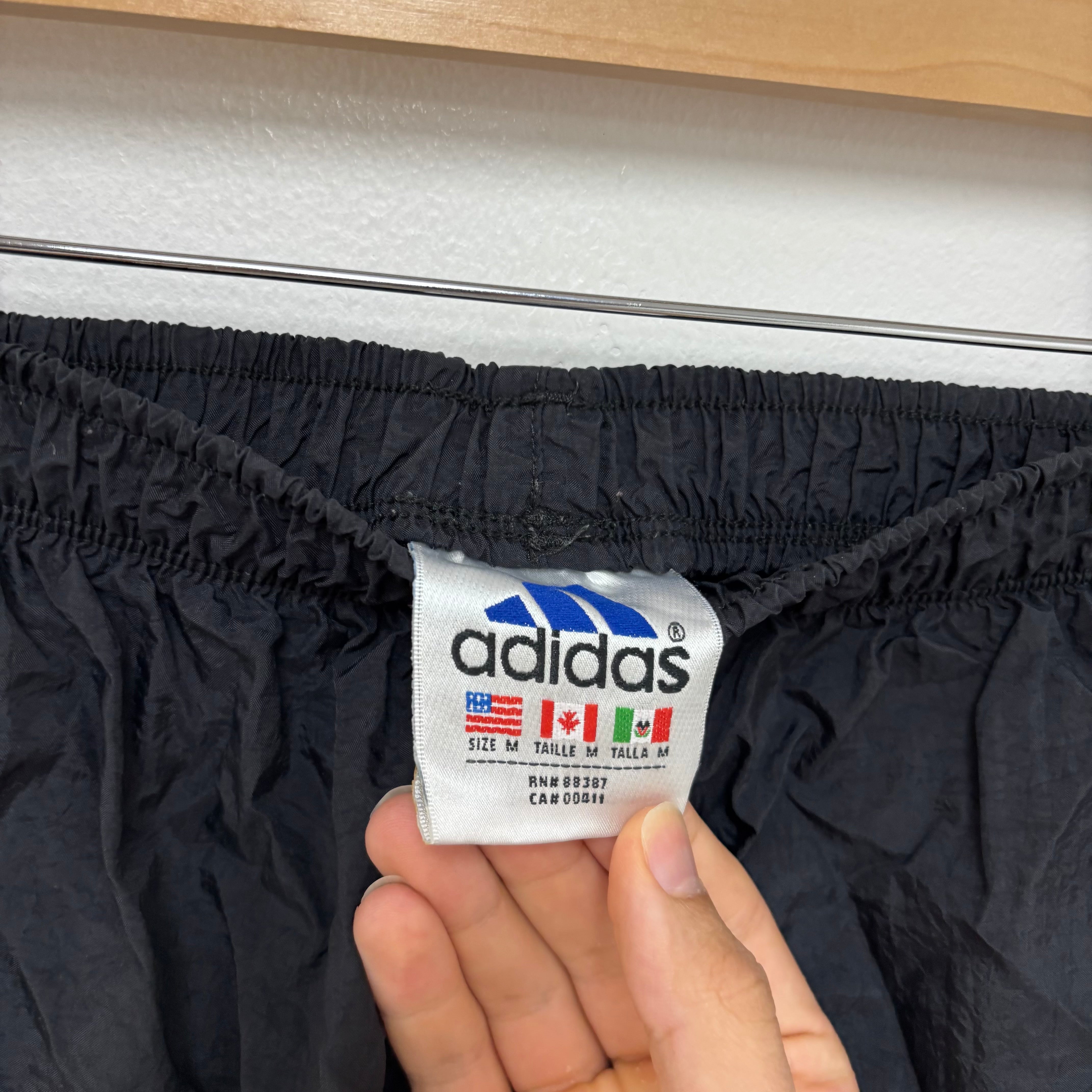 Vintage Adidas Shorts Mens Medium Black Sports Running Gym Pockets 90s