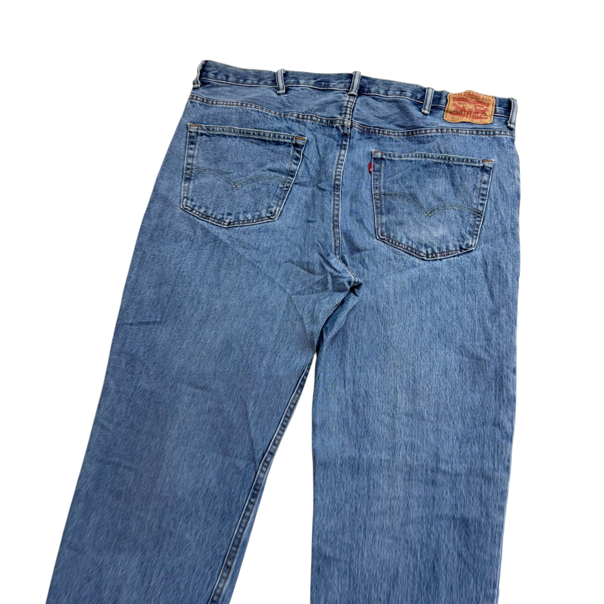 Levis 550 Jeans W44 L32 Mens Light Blue Baggy Relaxed Straight Fit Denim