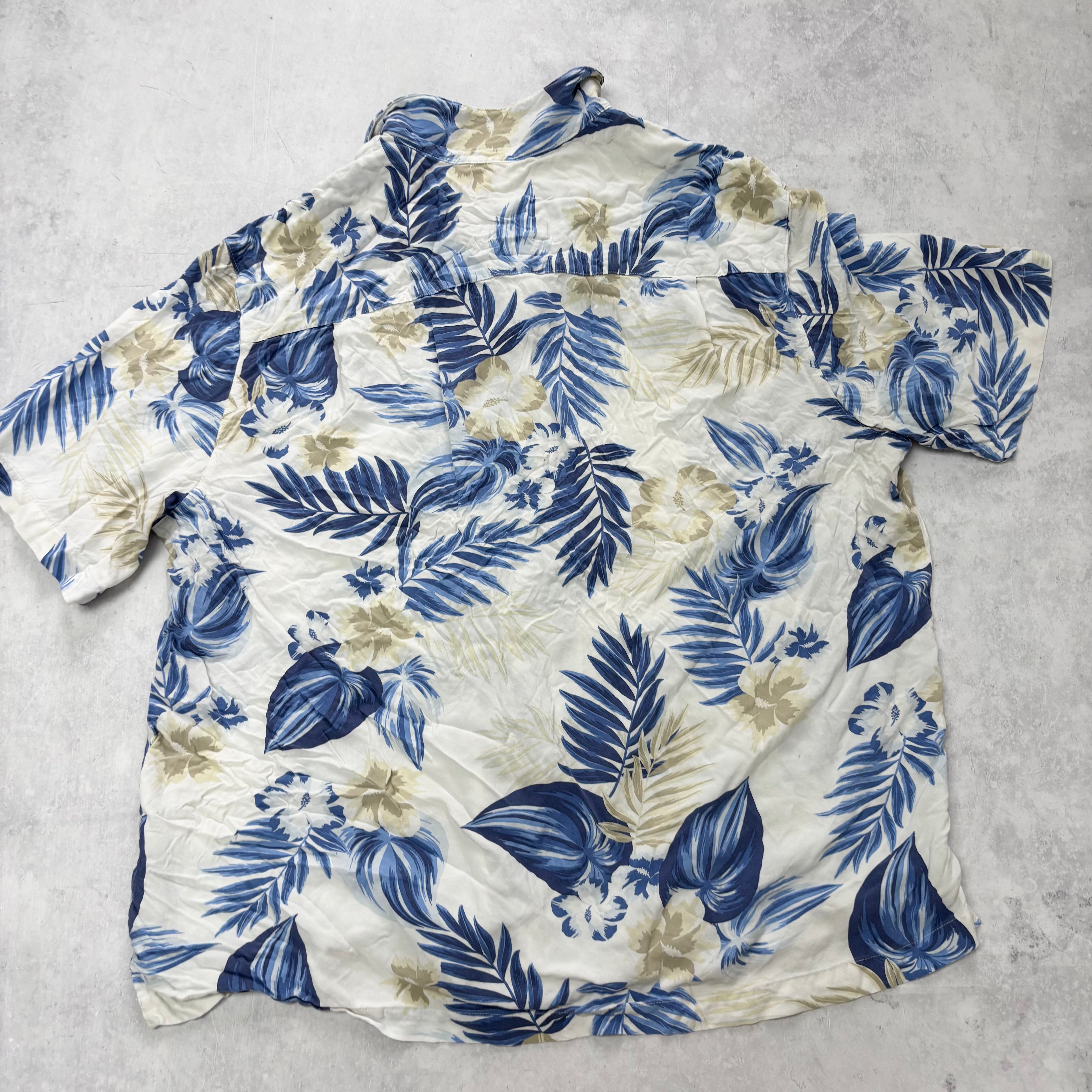 Hawaiian Shirt Mens XXL White Floral Aloha Short Sleeve Rayon (E)