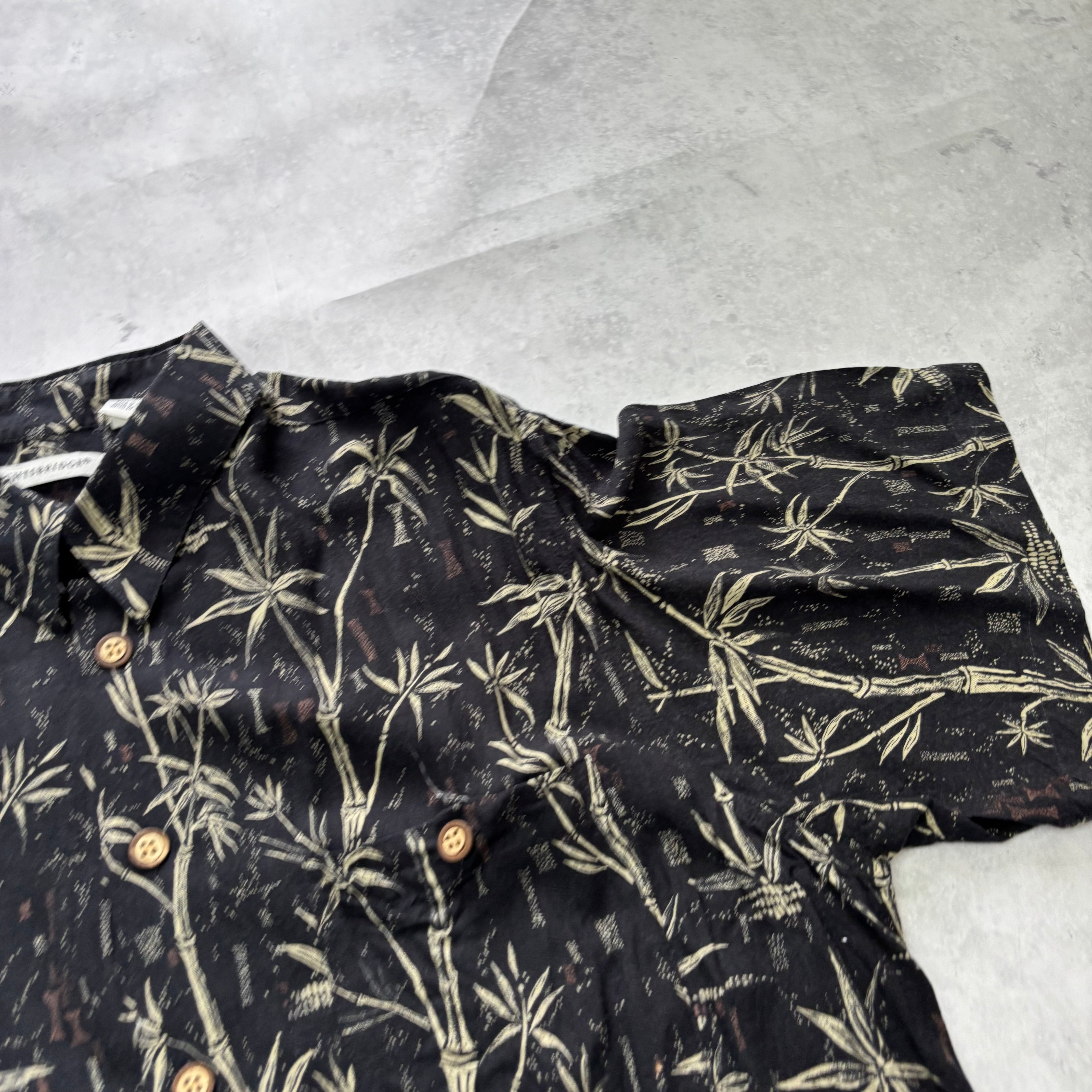 Vintage Hawaiian Shirt Mens XL Black Floral Aloha Short Sleeve Rayon (E)
