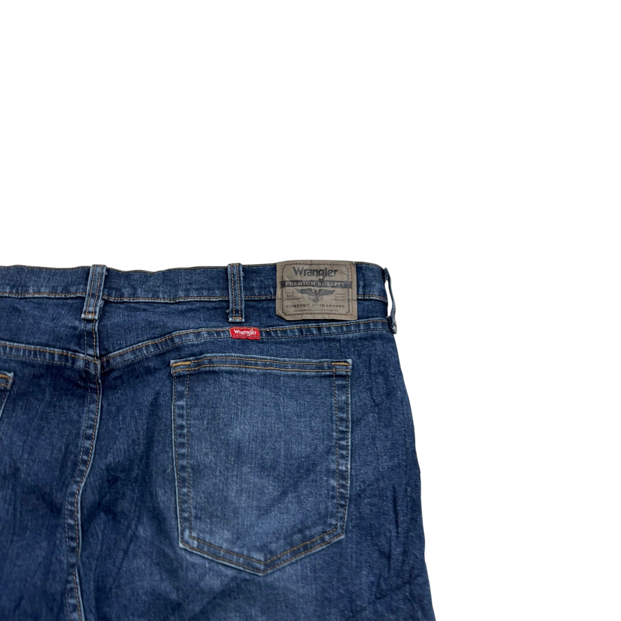 Wrangler Jeans W42 L32 Mens Dark Blue Relaxed Straight Fit Stretch Denim (E)