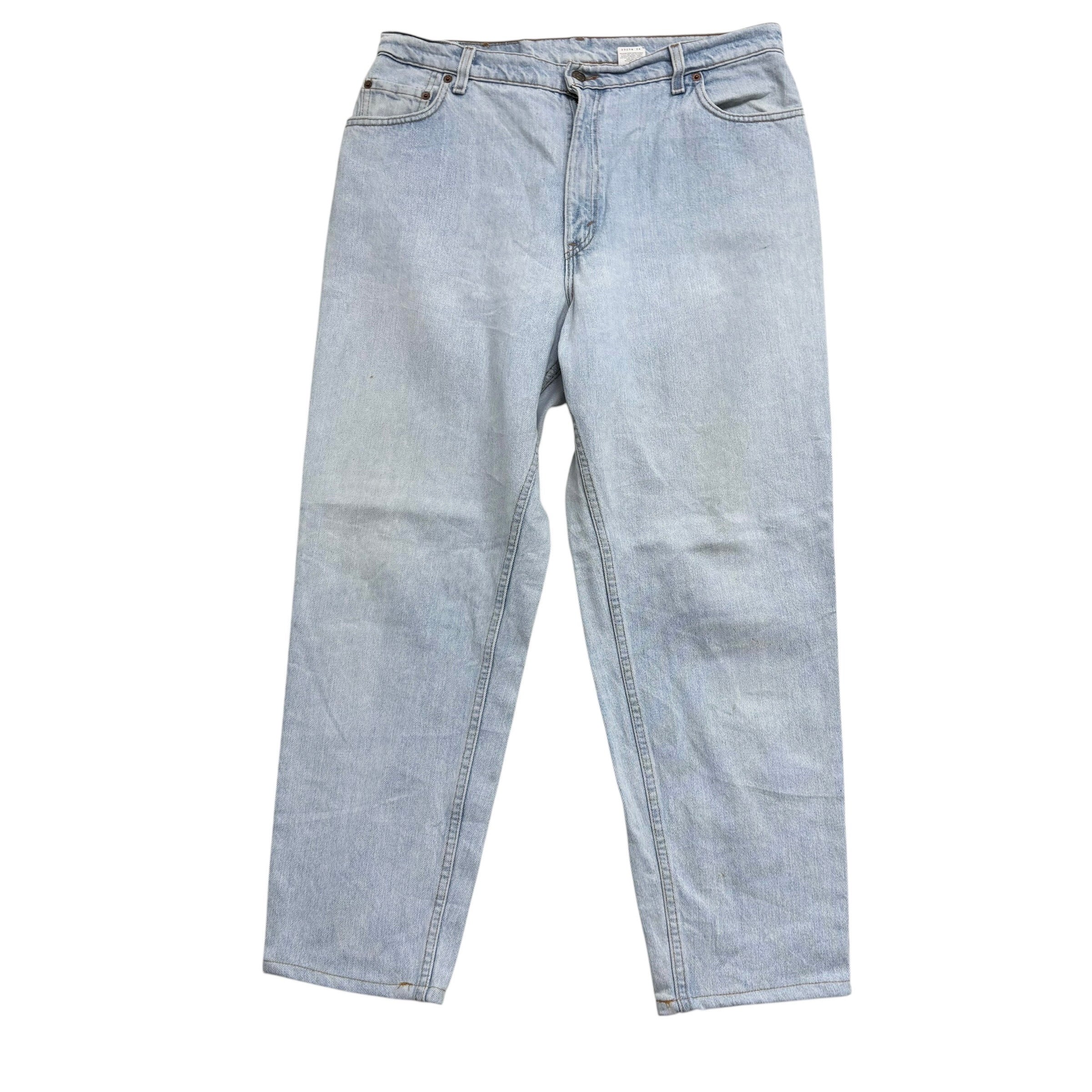 Levis 550 Jeans W35 L29 Womens Light Blue Relaxed Taper USA Made Vintage (F)