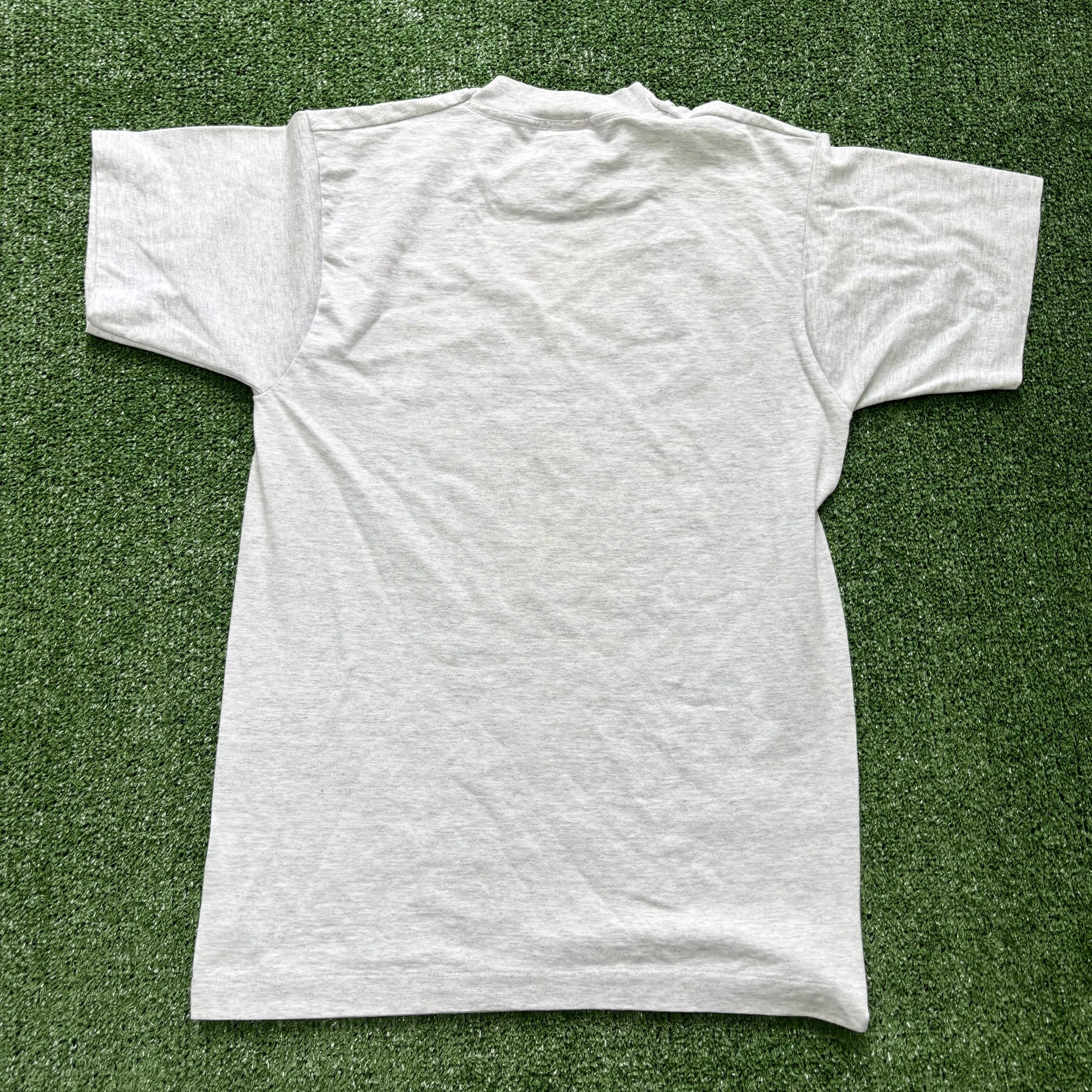 Vintage T Shirt Mens Small Grey Single Stitch Graphic Print 90s USA College
