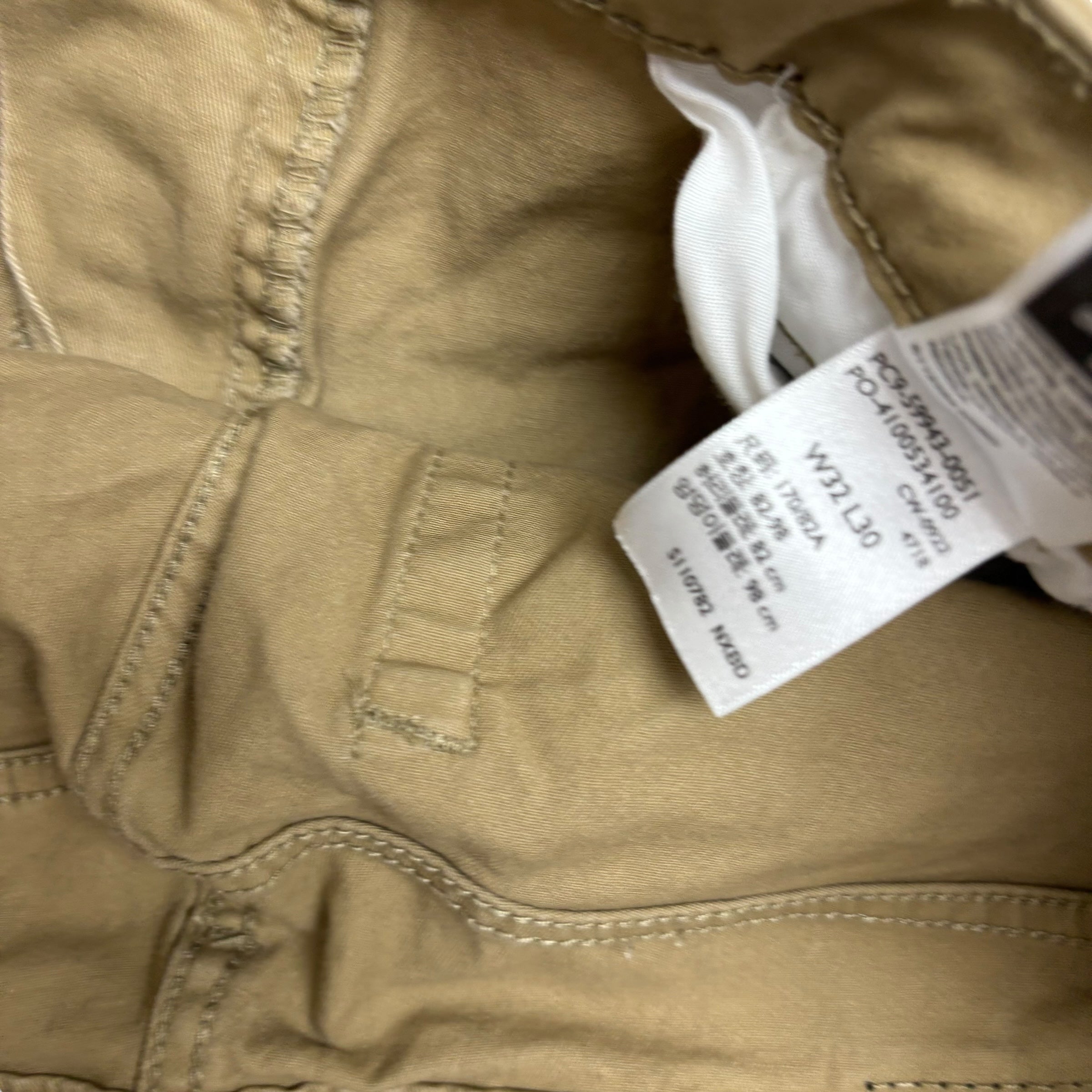 Levis Signature Trousers W32 L29 Mens Beige Athletic Straight Stretch Pants