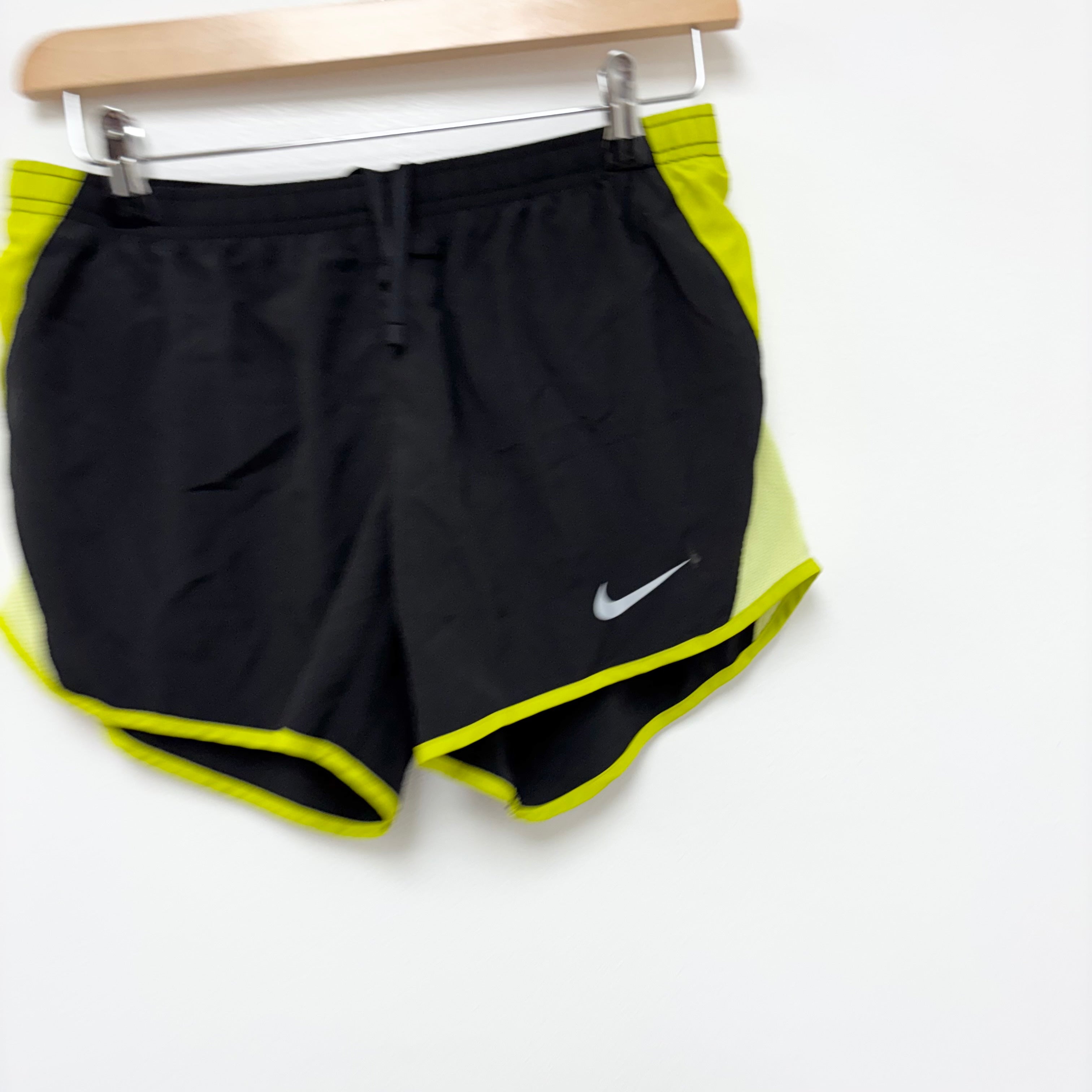 Nike Shorts Womens Small Black Dri Fit Running Sports Gym Athletic