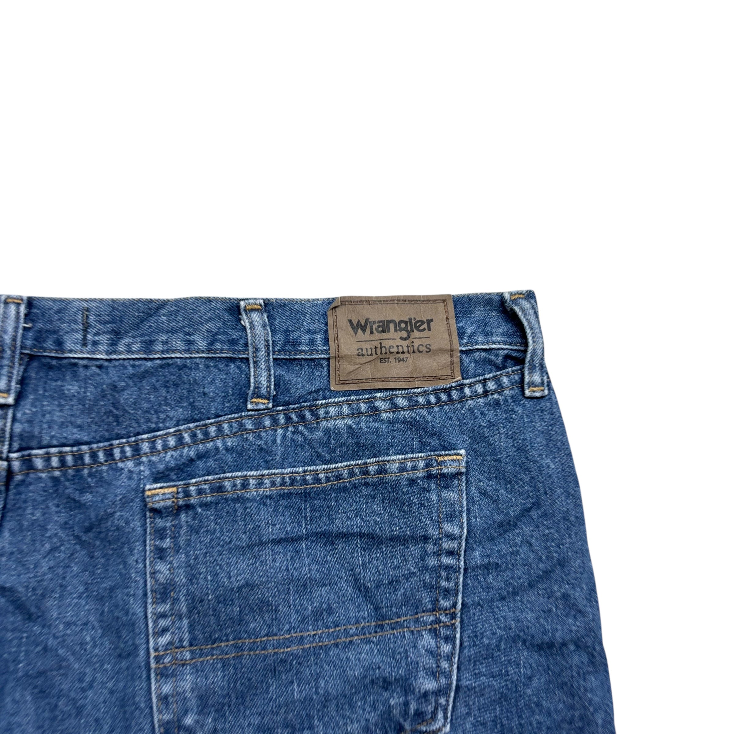 Wrangler Jorts W48 Mens Denim Shorts Mid Blue Regular Fit Stretch (E)