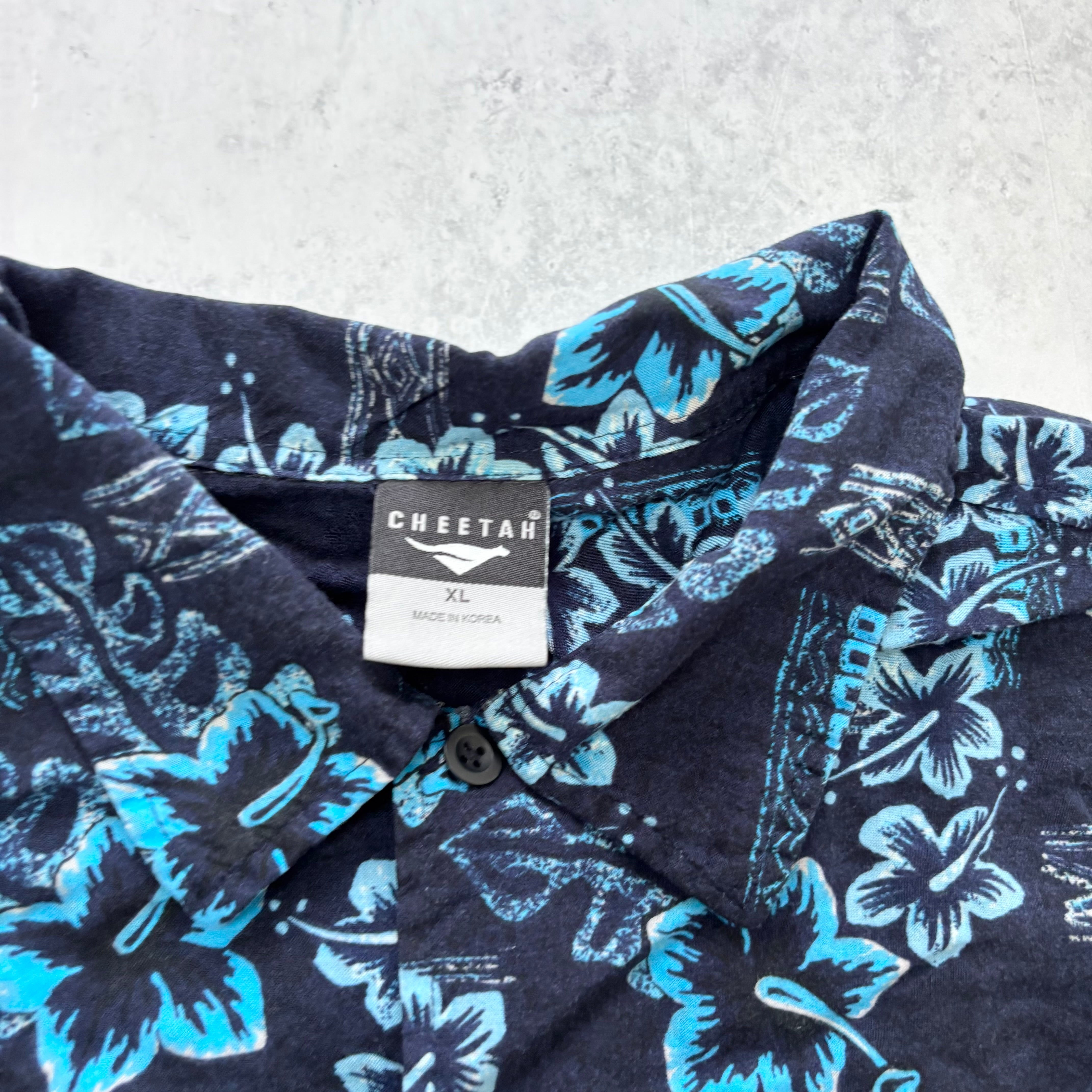 Hawaiian Shirt Mens XL Navy Blue Floral Aloha Short Sleeve Rayon (E)