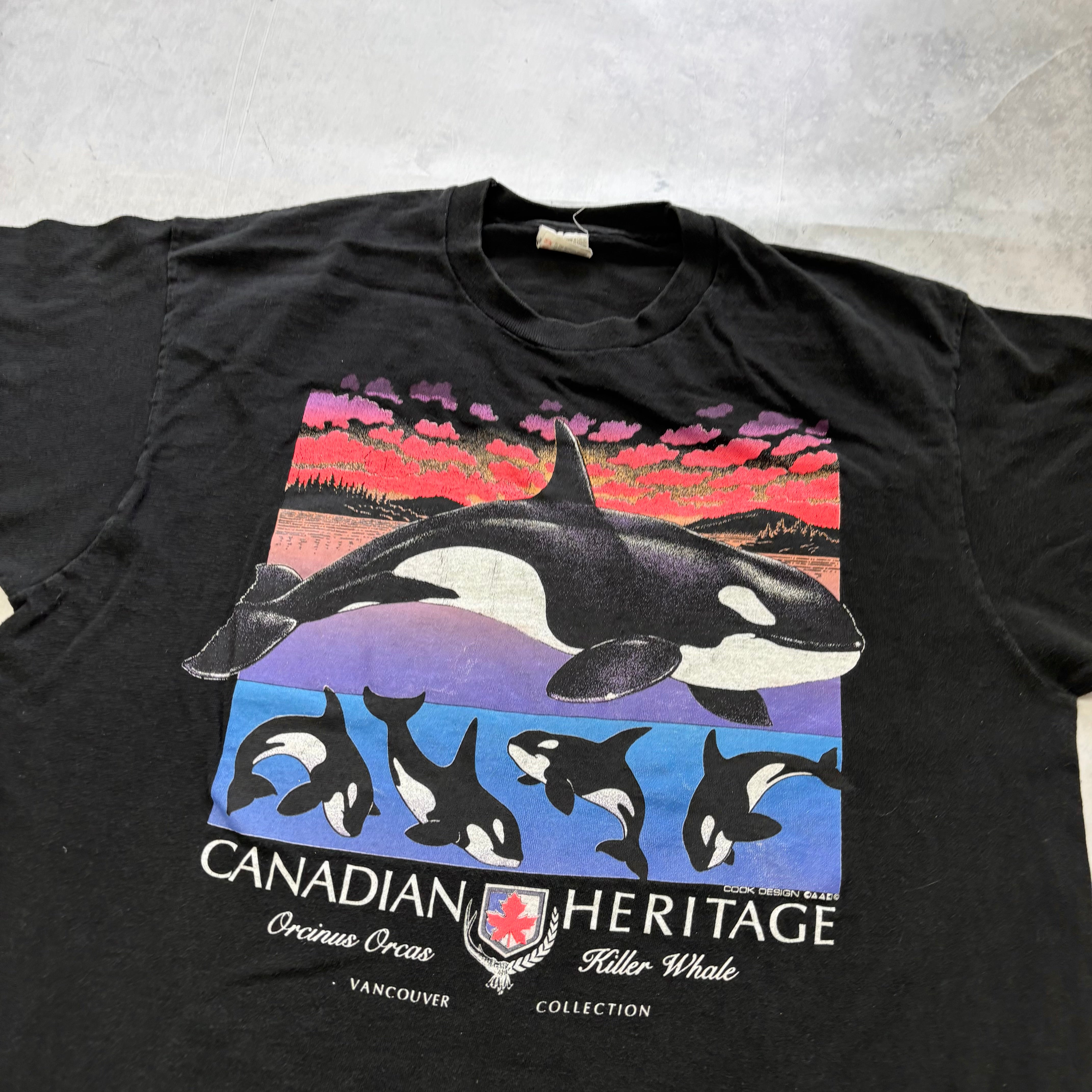 Vintage T Shirt Mens XL Black Single Stitch Graphic Print 90s Orcas