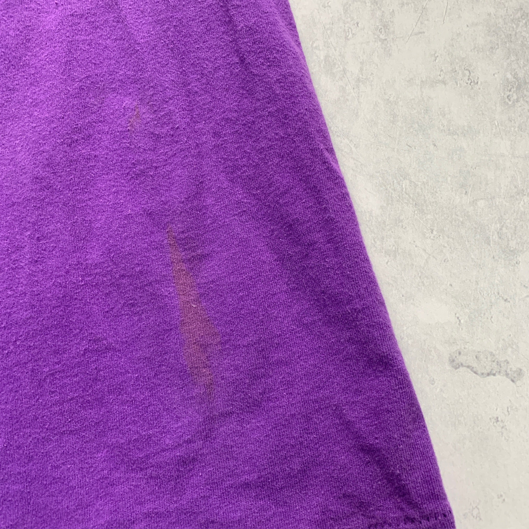Vintage T Shirt Mens Medium Purple Single Stitch Graphic Print 90s (F)