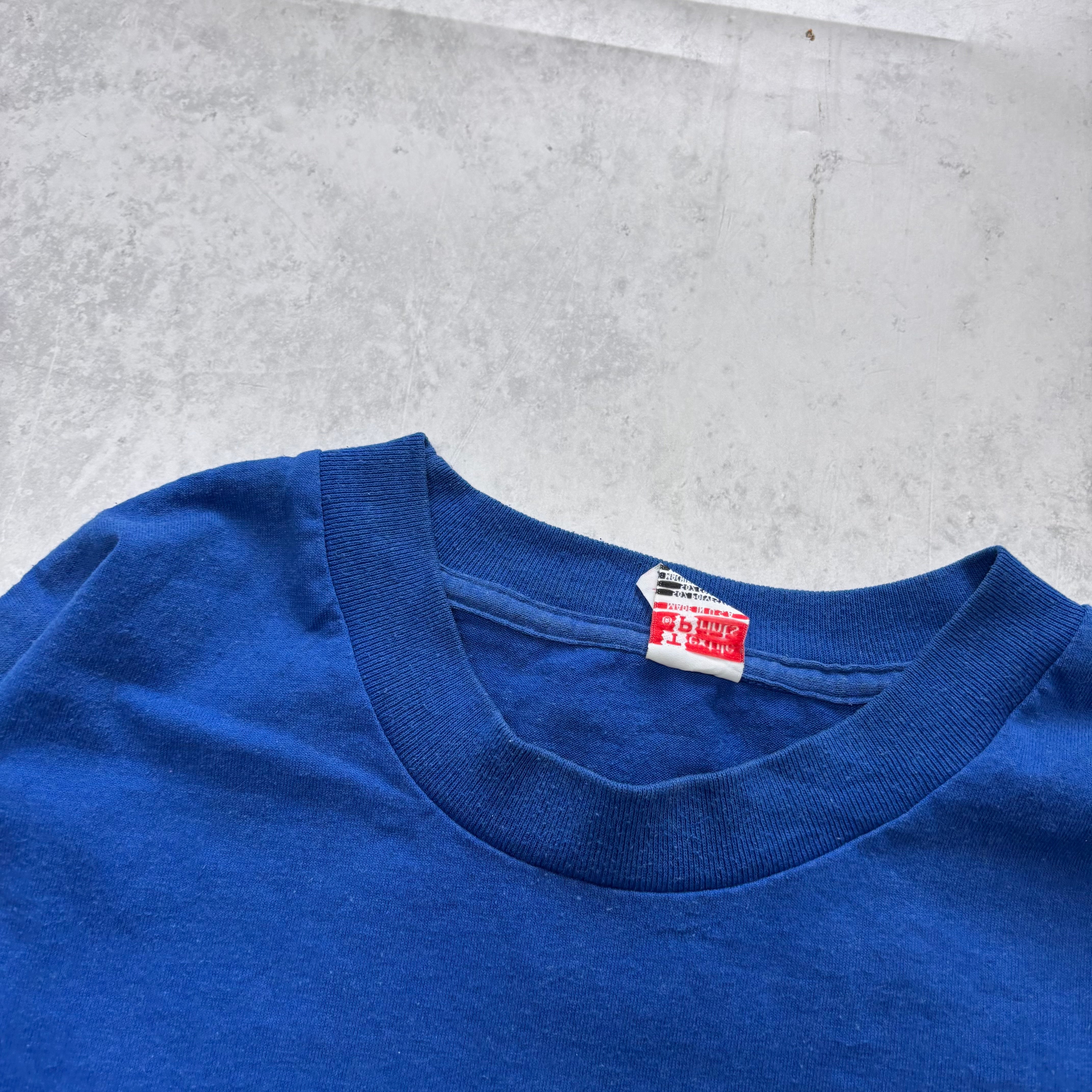 Vintage T Shirt Mens XL Blue Single Stitch Graphic Print 90s USA Tourist