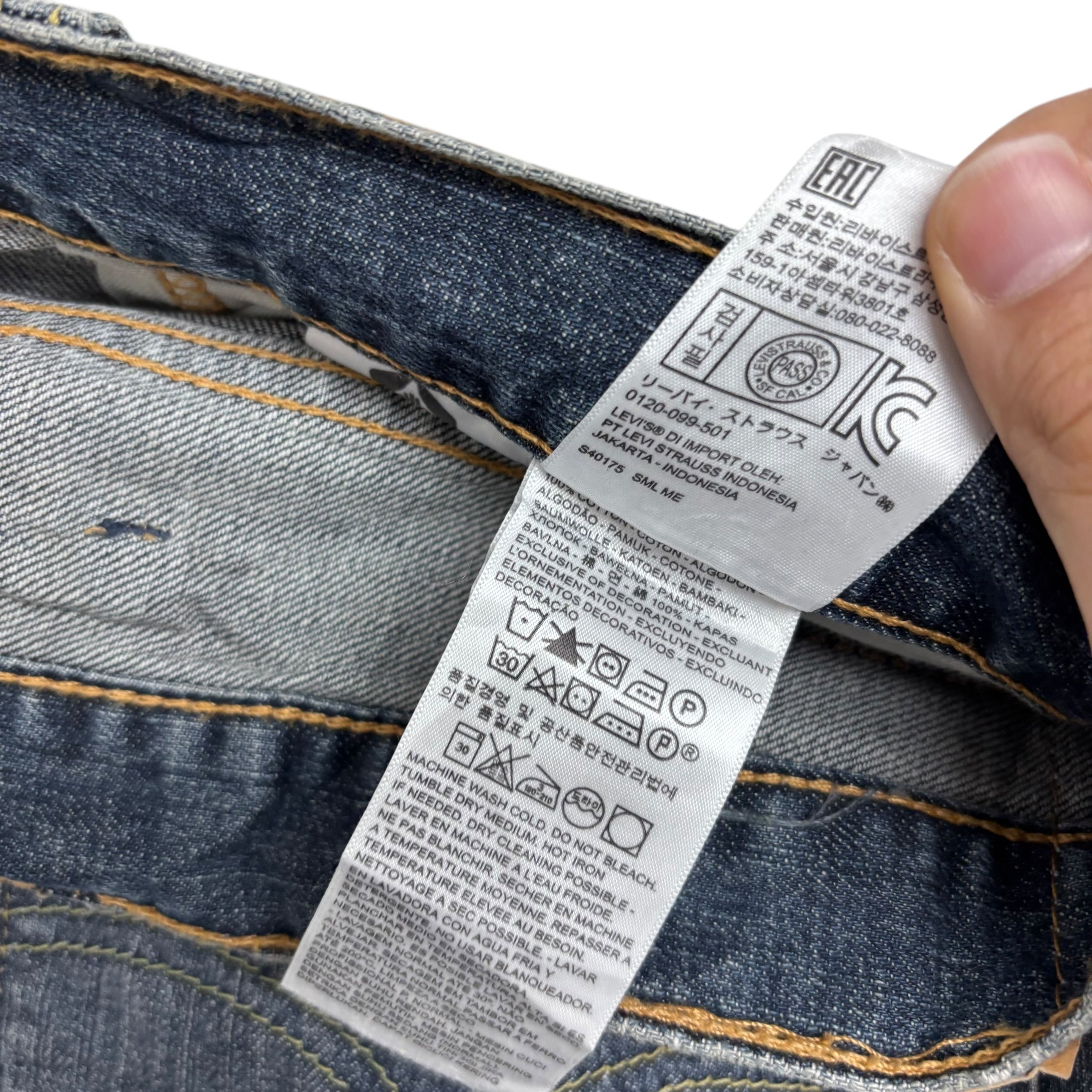 Levis 550 Jeans W52 L28 Mens Dark Blue Baggy Relaxed Straight Fit Denim (E)