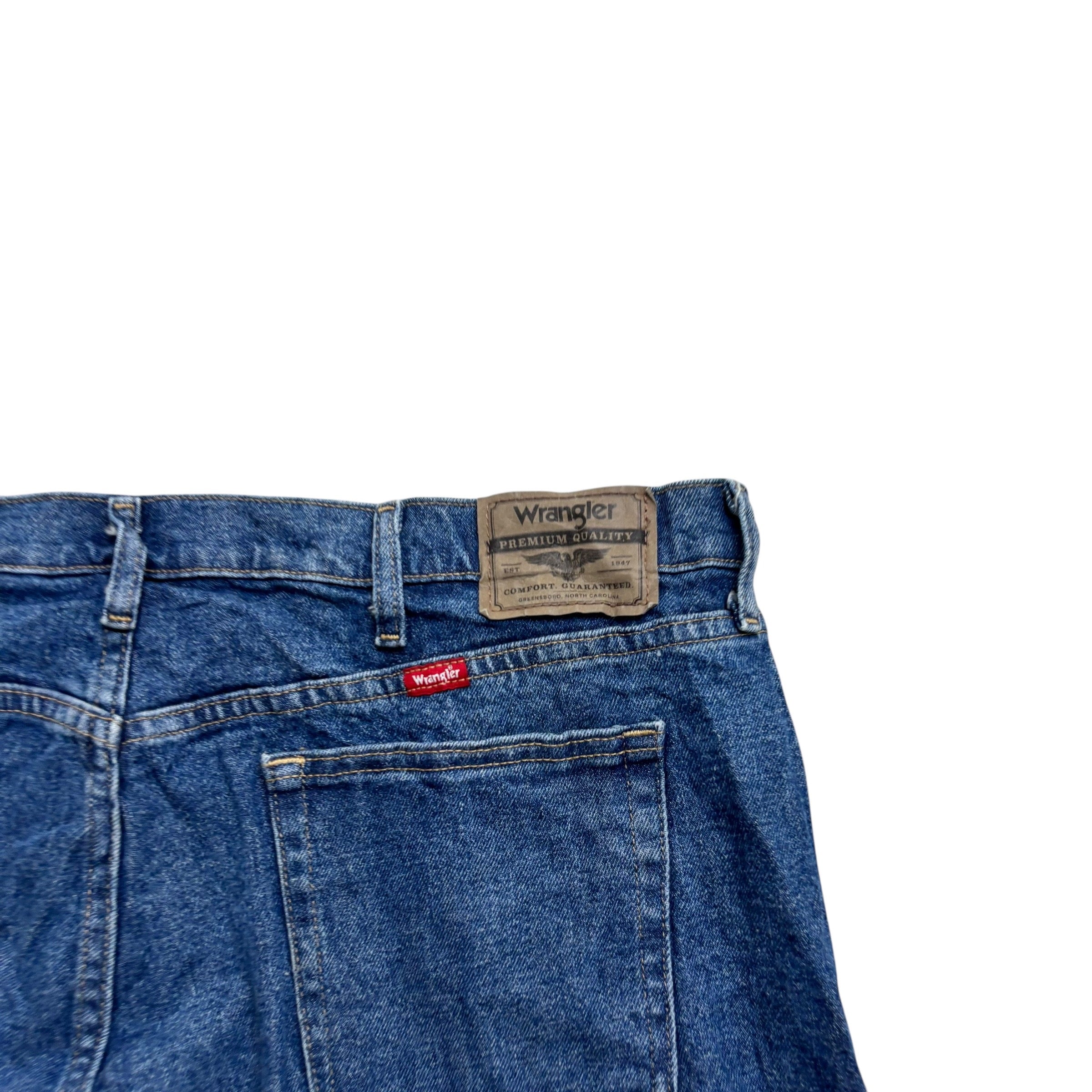 Wrangler Jorts W38 Mens Denim Shorts Mid Blue Regular Fit Stretch (E)