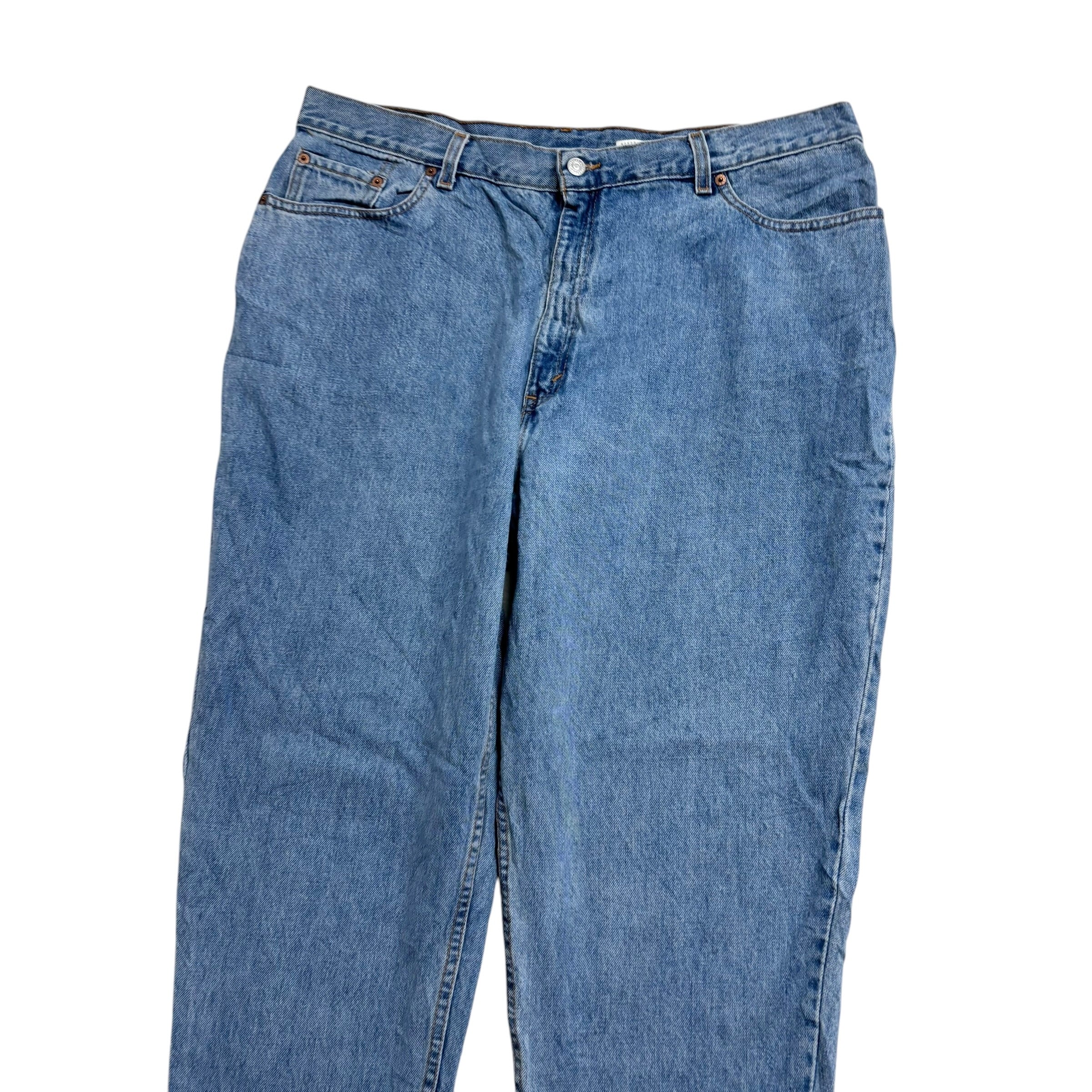 Levis 550 Jeans W40 L29 Womens Light Blue Relaxed Taper USA Made Vintage (E)