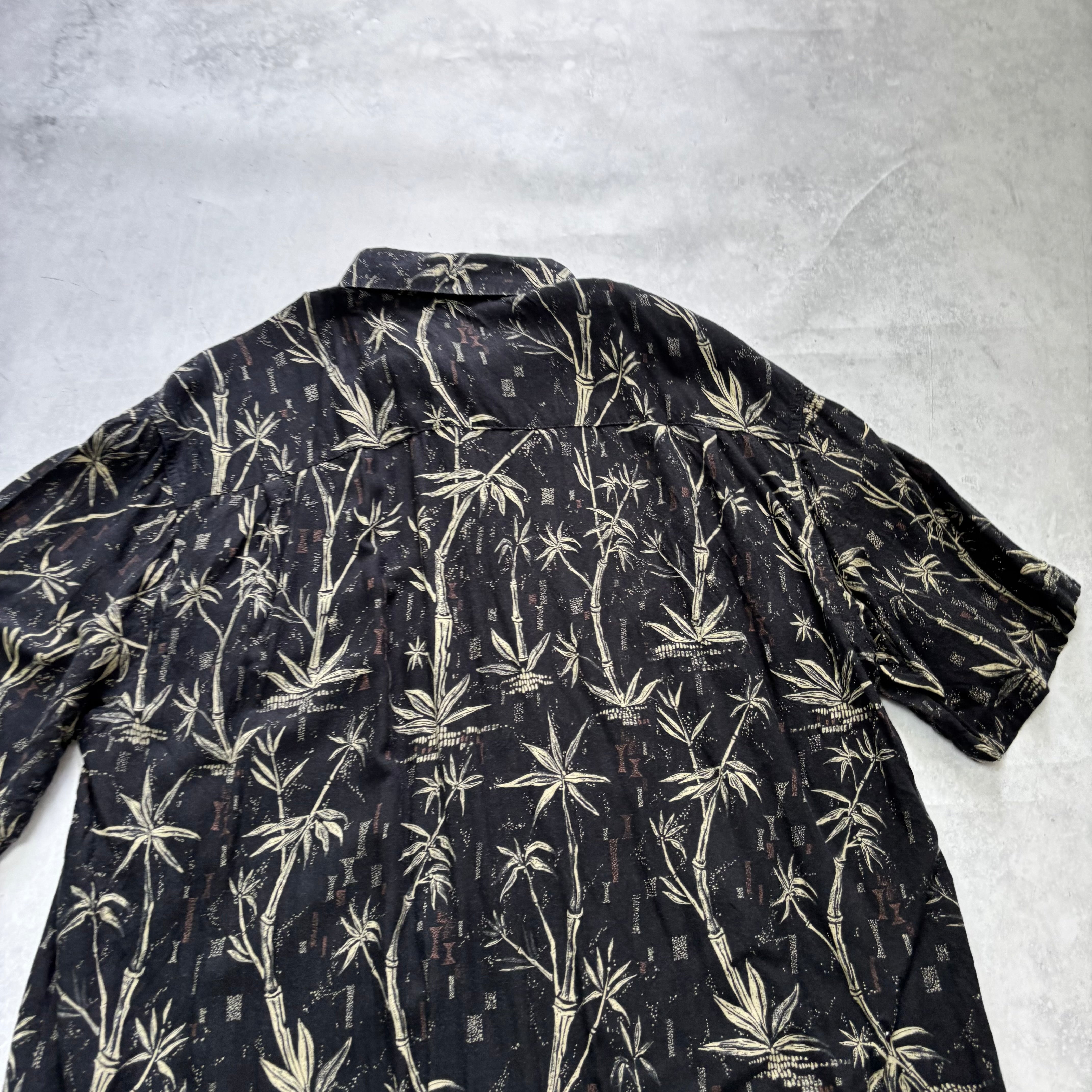 Vintage Hawaiian Shirt Mens XL Black Floral Aloha Short Sleeve Rayon (E)