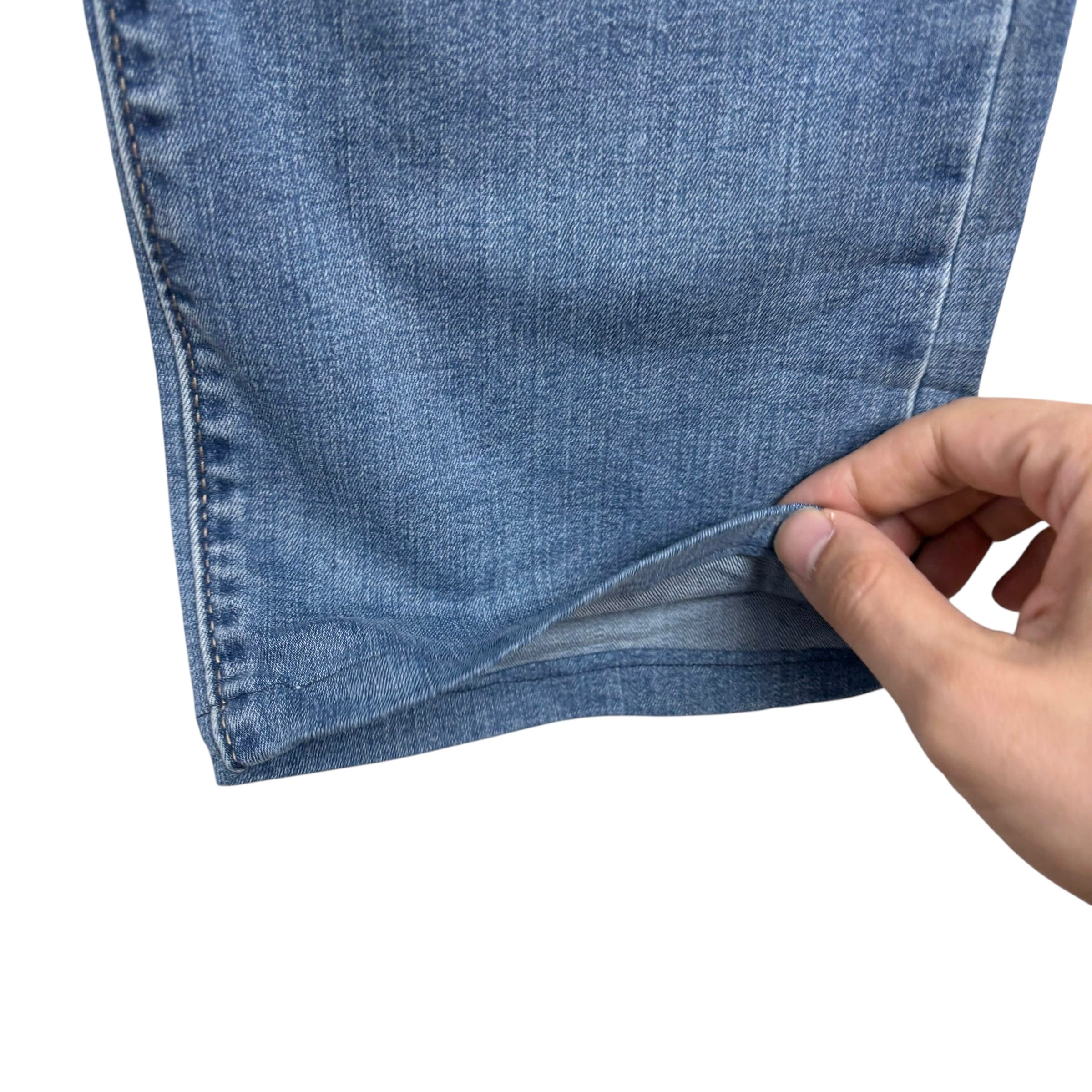 Levis Denizen Jeans W30 L28 Womens High Rise Straight Mid Blue Stretch Denim (E)