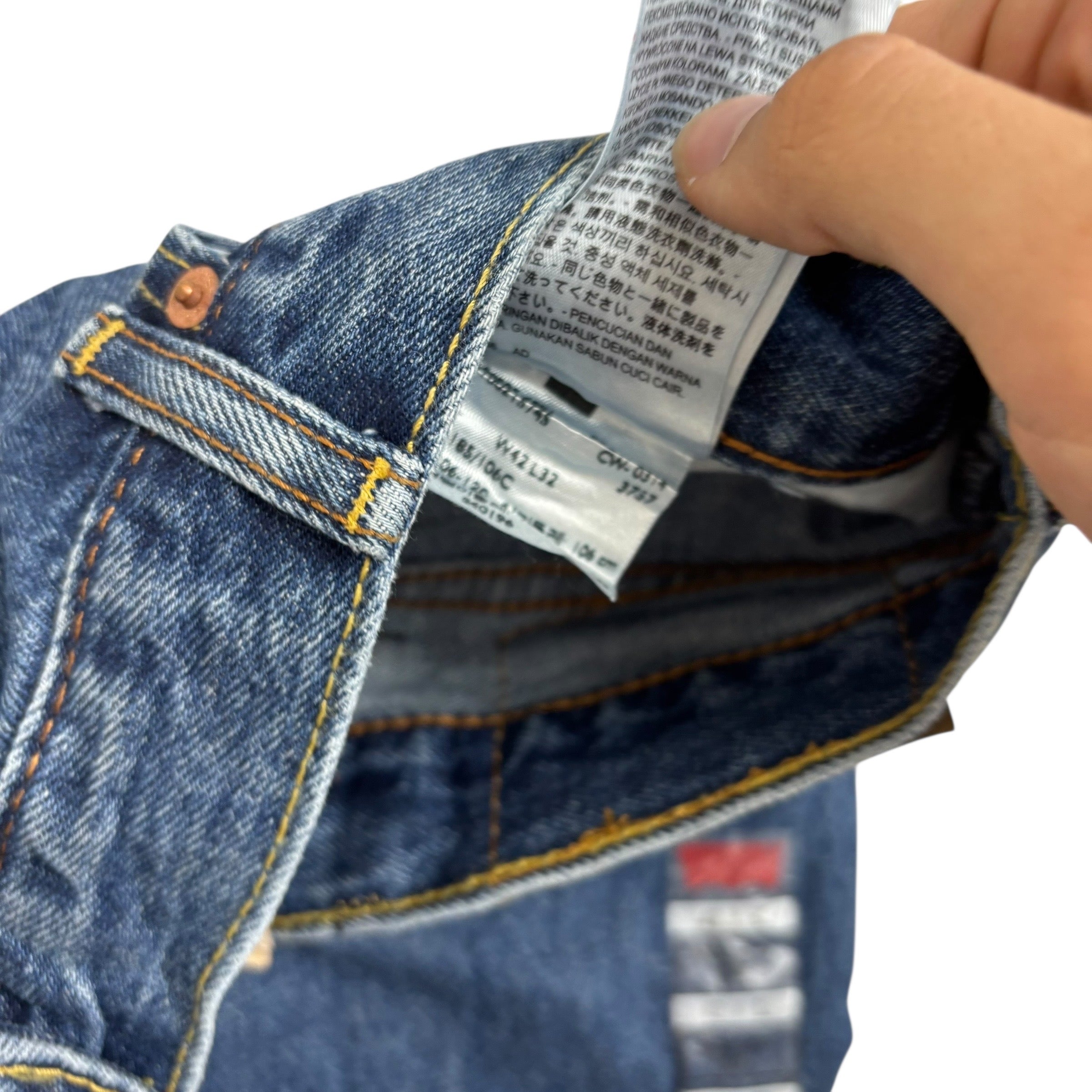 Levis 505 Jeans W42 L32 Mens Mid Blue Regular Straight Fit Denim (E)