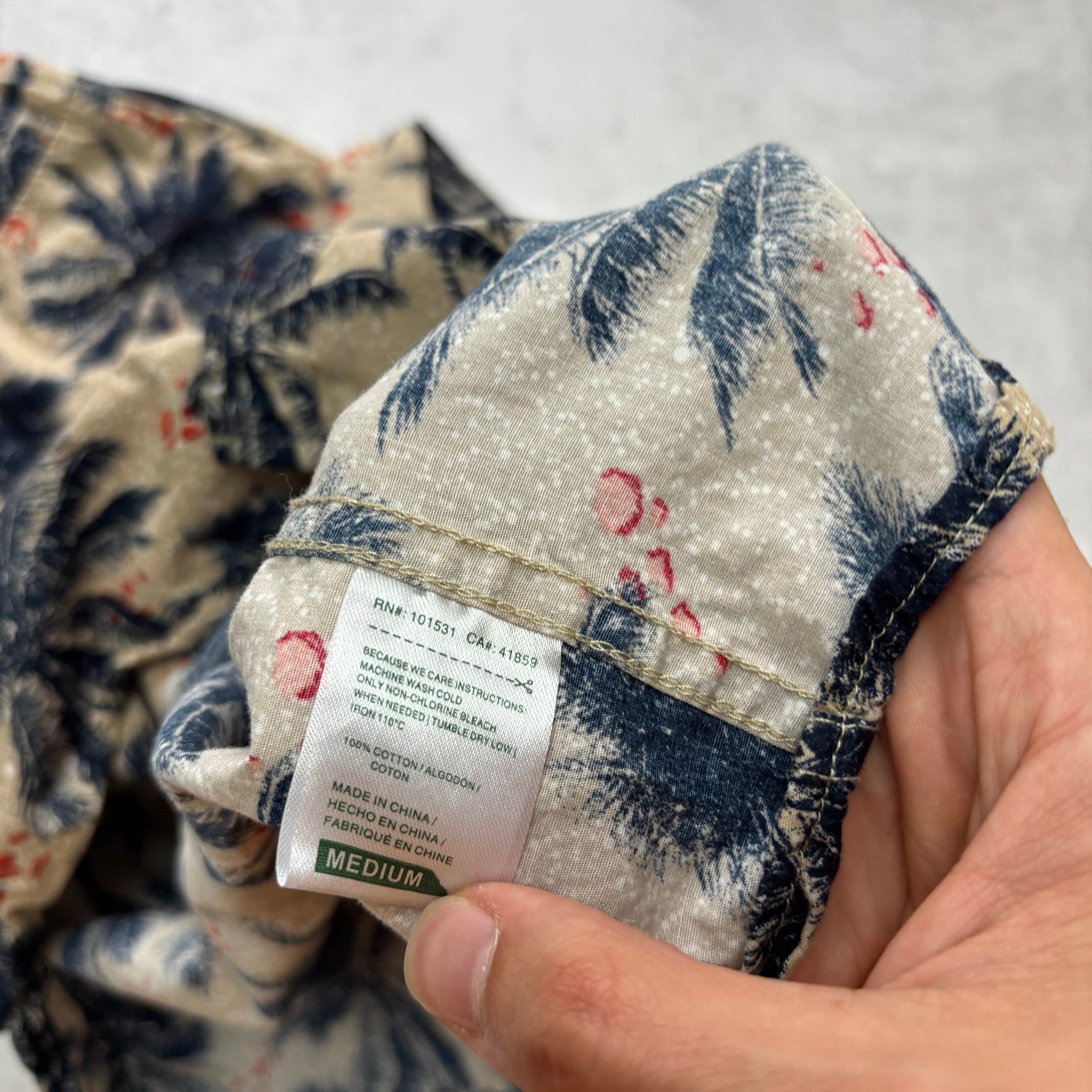 Hawaiian Shirt Mens Small Floral Aloha Short Sleeve Cotton (E)