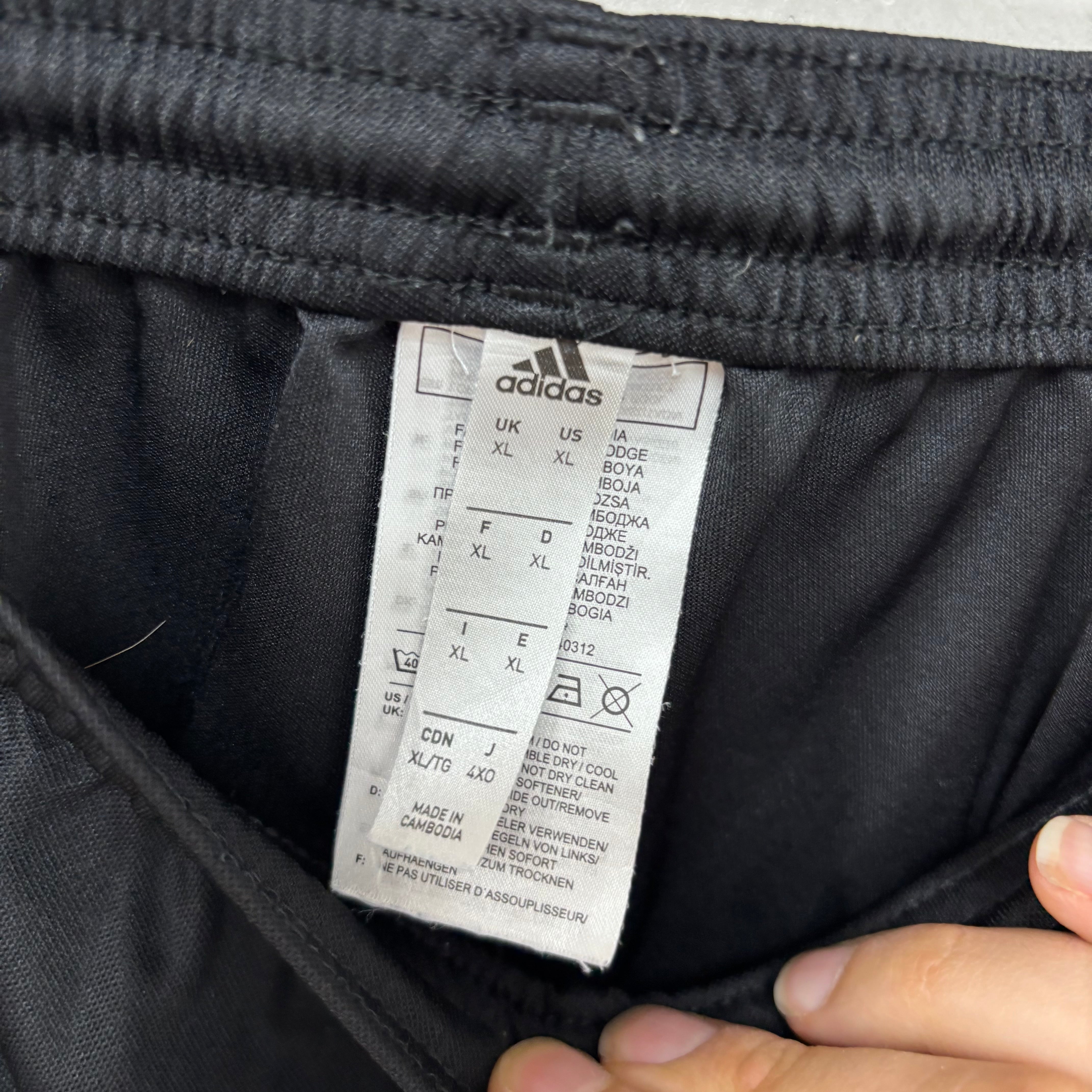 Adidas Shorts Mens XL Black Sports Running Gym Athletic Pockets Aeroready (E)