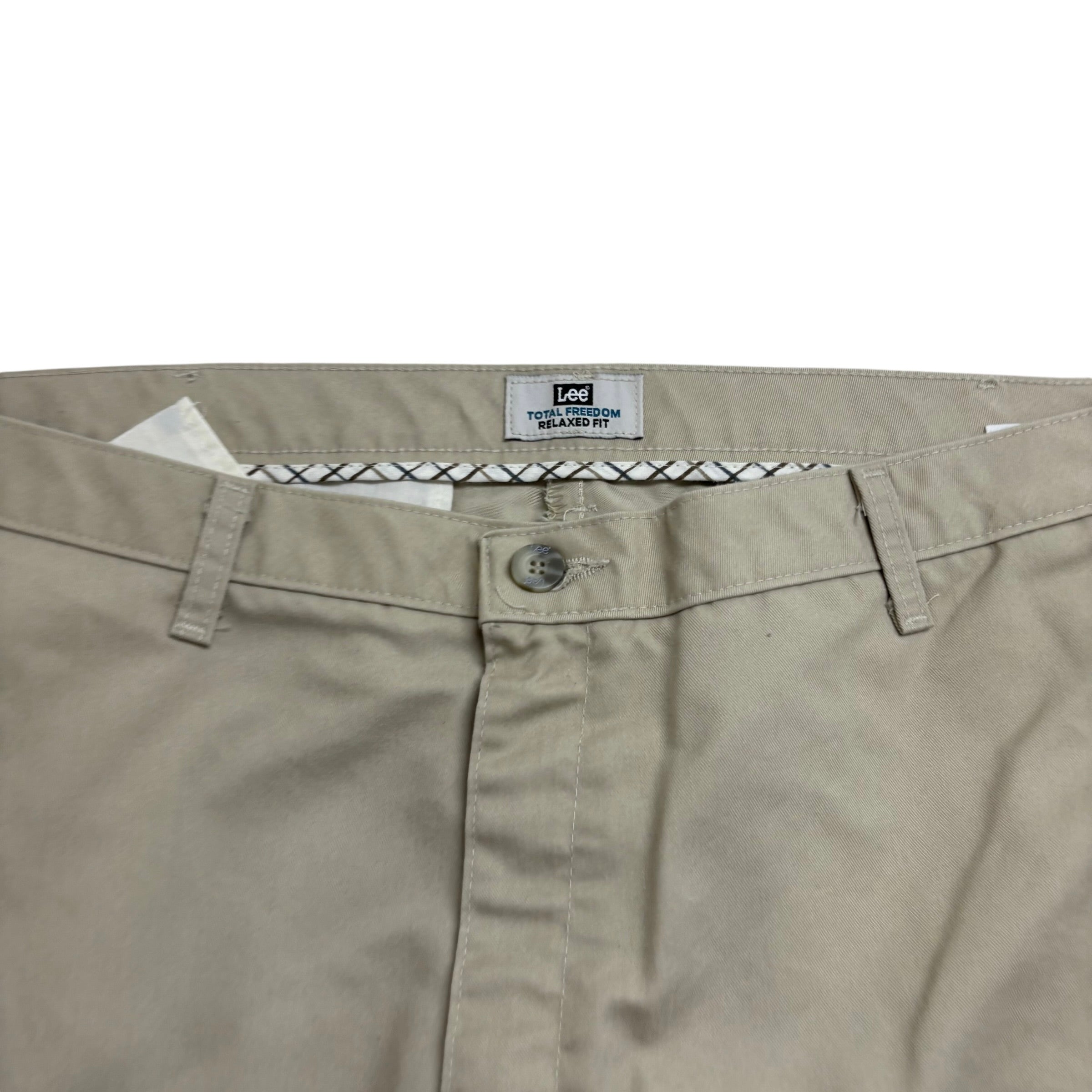 Lee Trousers W40 L29 Mens Cream Relaxed Fit Total Freedom Pants (E)