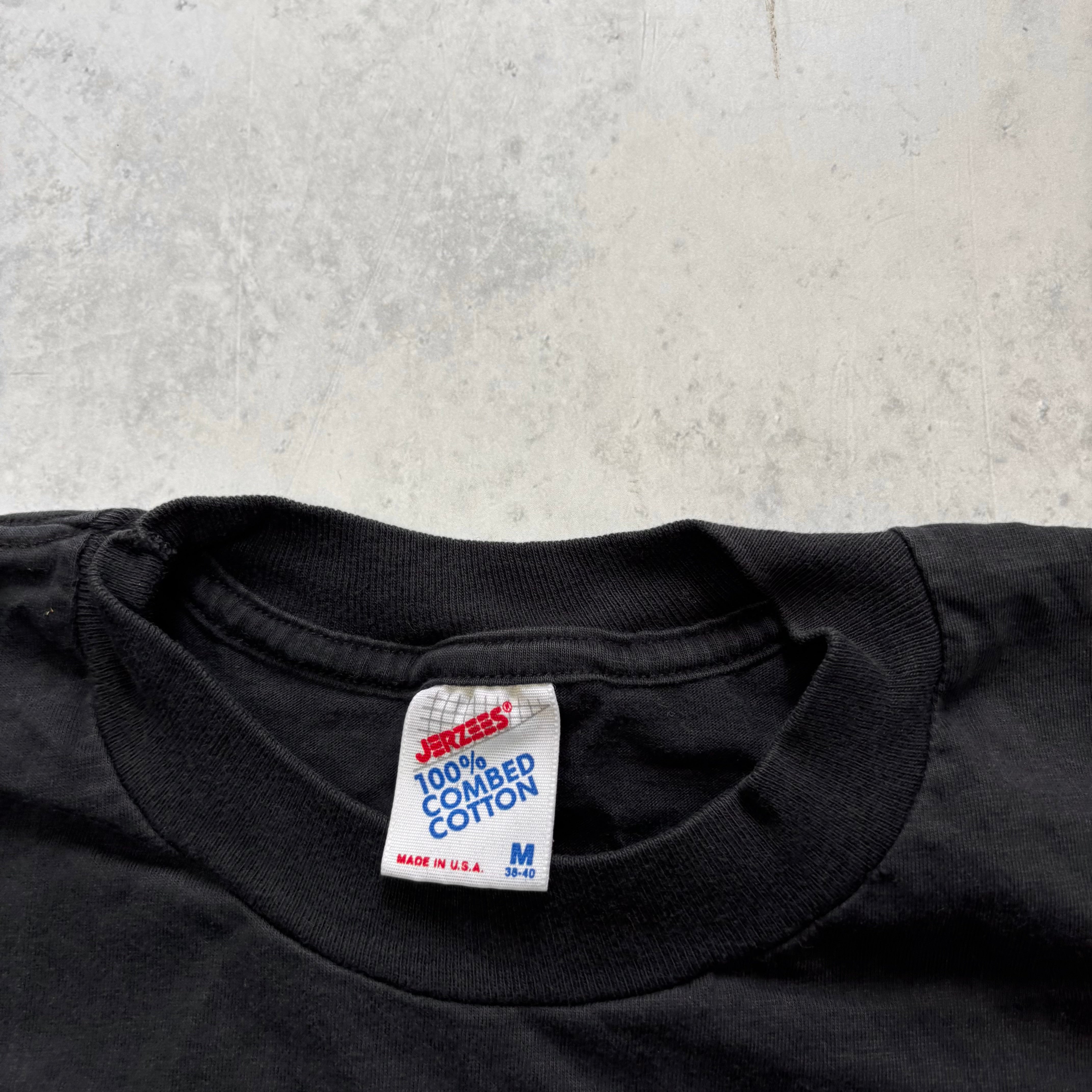 Vintage T Shirt Mens Small Black Single Stitch Graphic Print 80s USA Tourist (E)