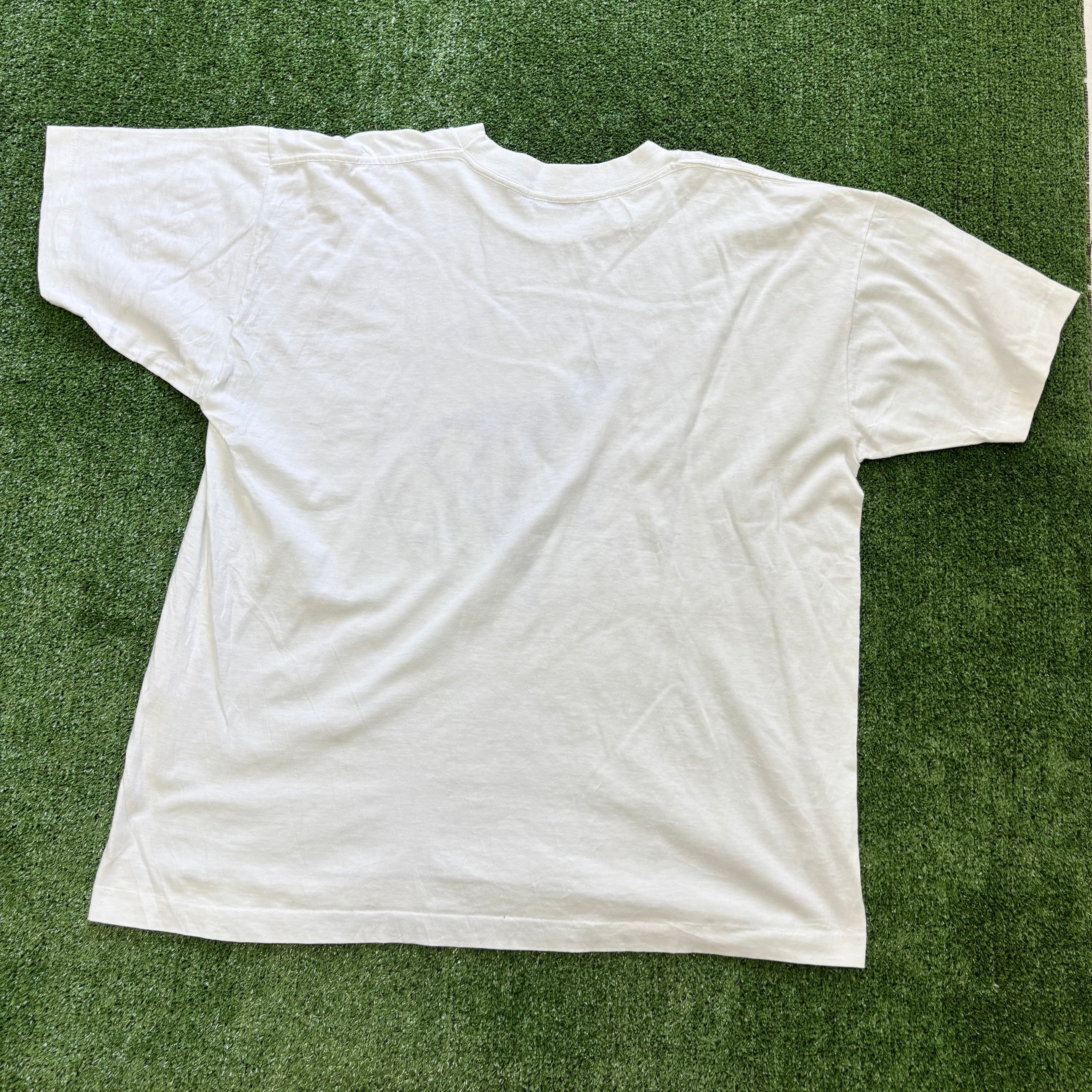 Vintage T Shirt Mens Large White Single Stitch Graphic Print 90s Tourist (E)