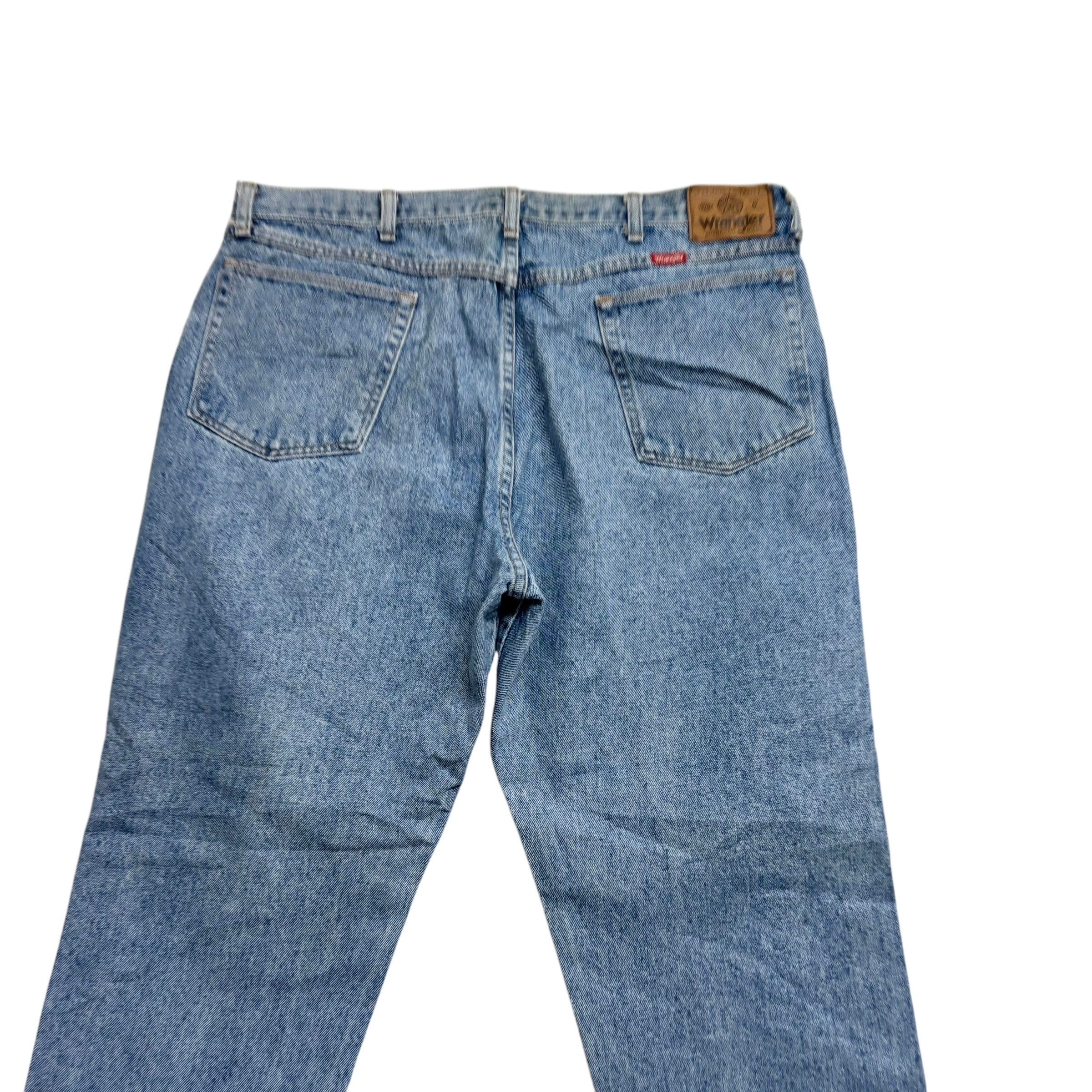 Wrangler Jeans W40 L30 Mens Light Blue Relaxed Taper Fit USA Made Vintage
