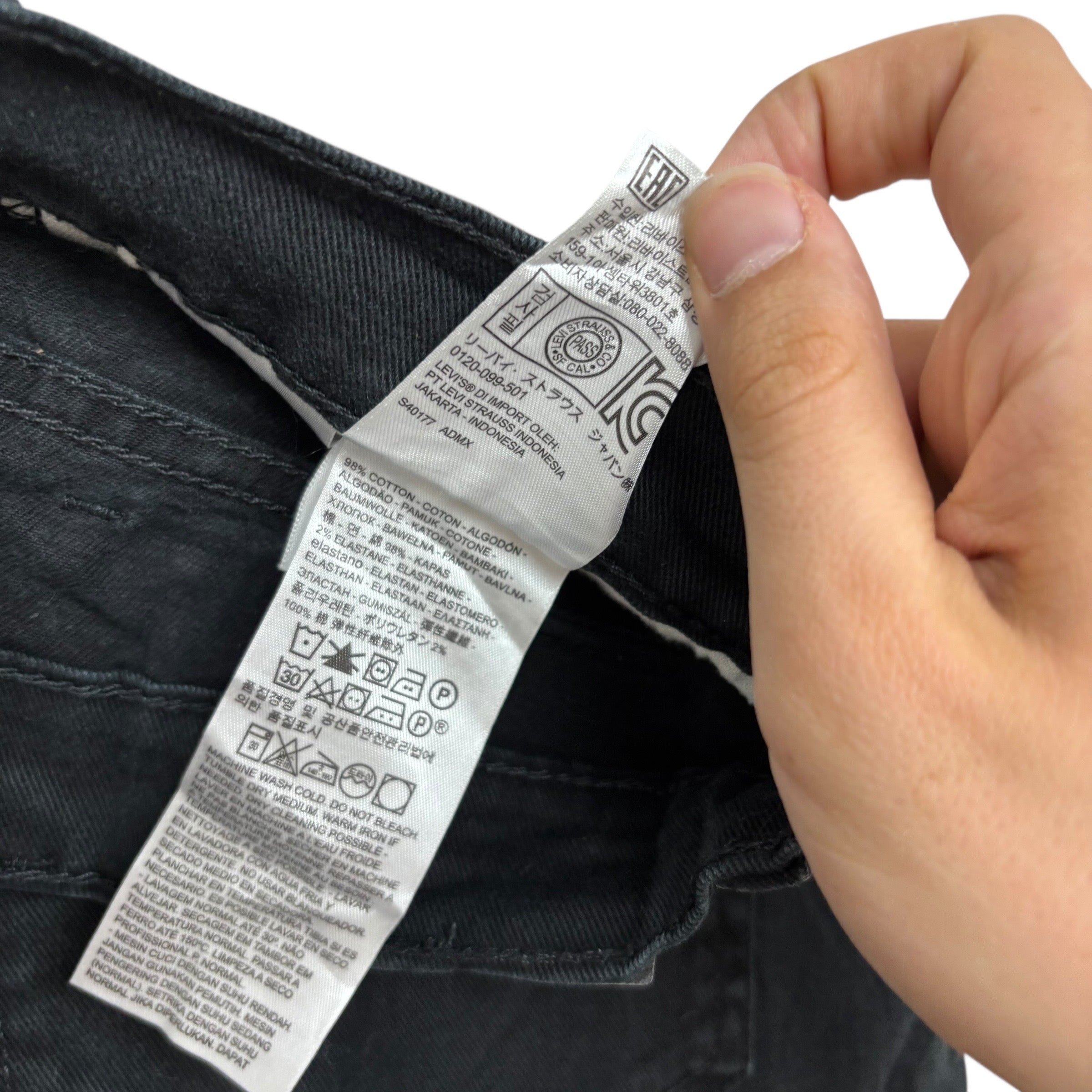 Levis 541 Jeans W42 L30 Mens Black Athletic Tapered Fit Stretch Denim (E)