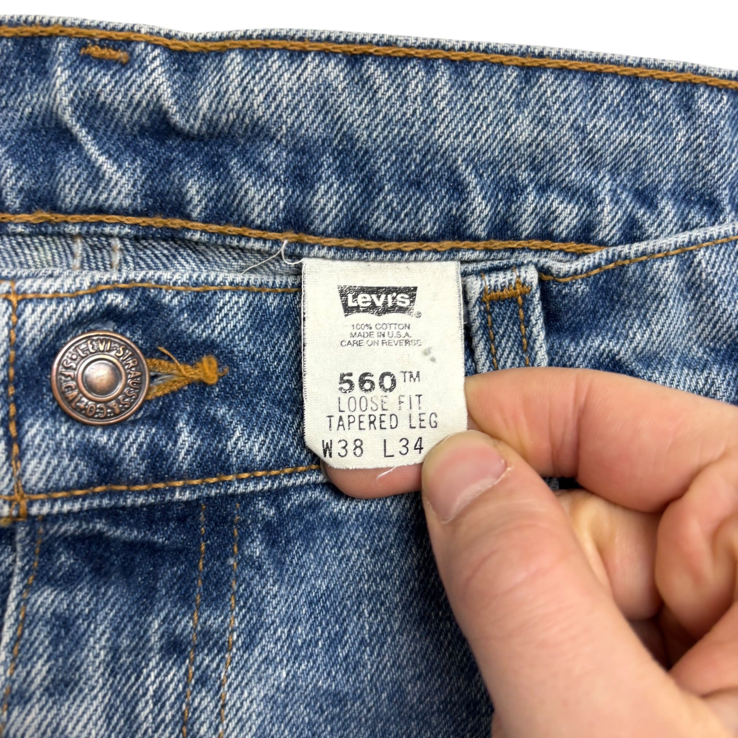 Levis 560 Jeans W36 L34 Mens Mid Blue Relaxed Tapered Fit USA Made Vintage (E)