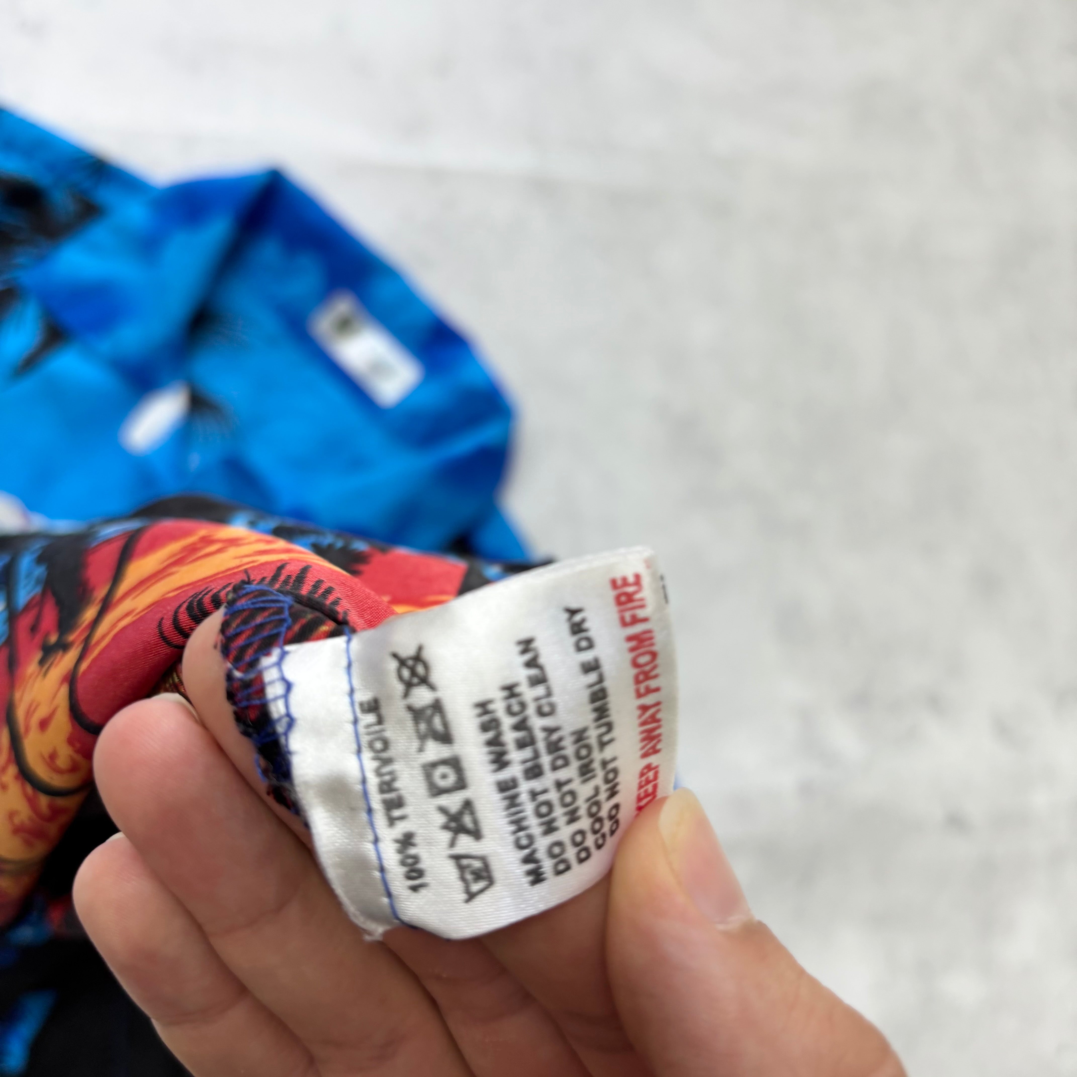 Hawaiian Shirt Mens Medium Blue Floral Aloha Short Sleeve Polyester