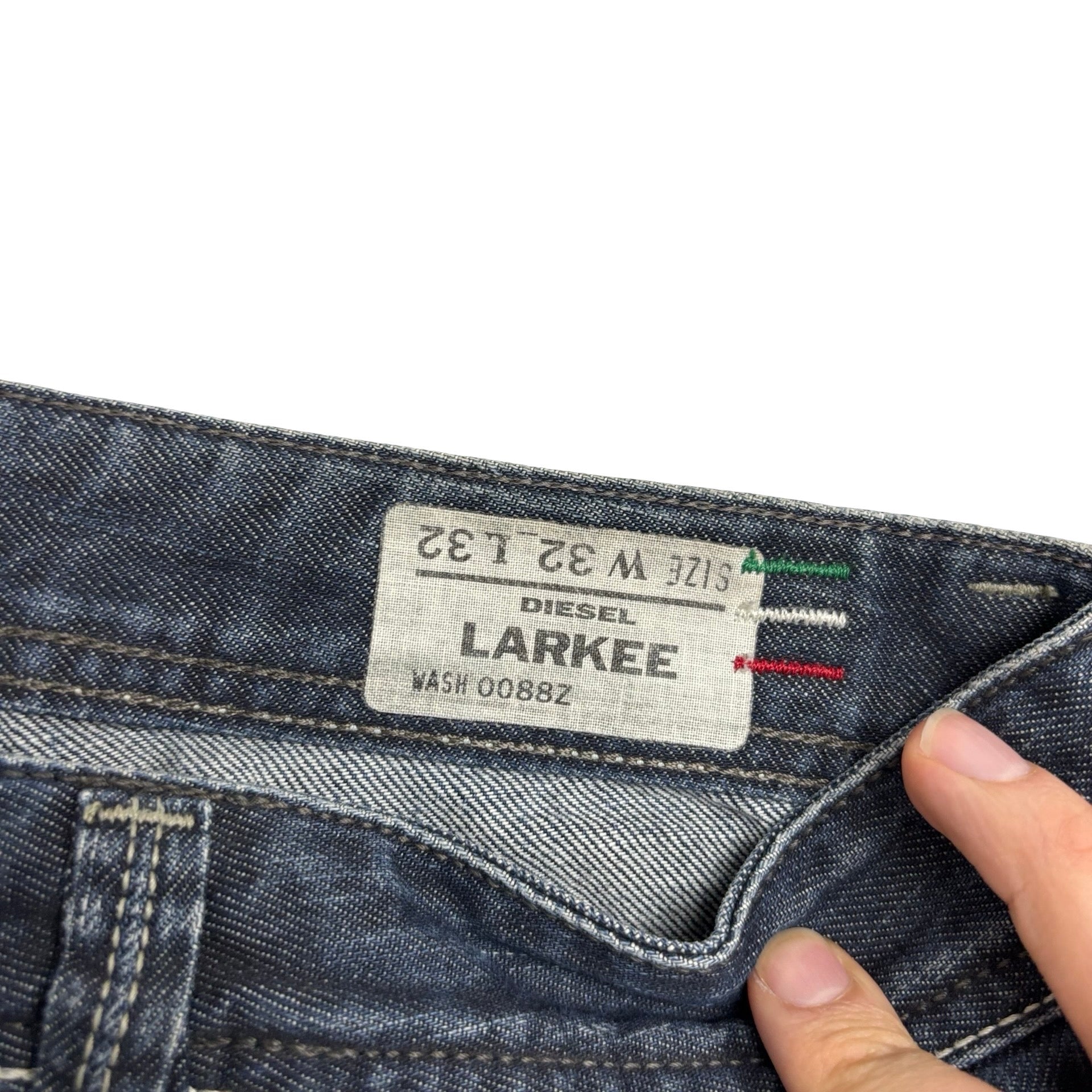 Diesel Larkee Jeans W32 L32 Mens Dark Blue Regular Straight Fit Denim