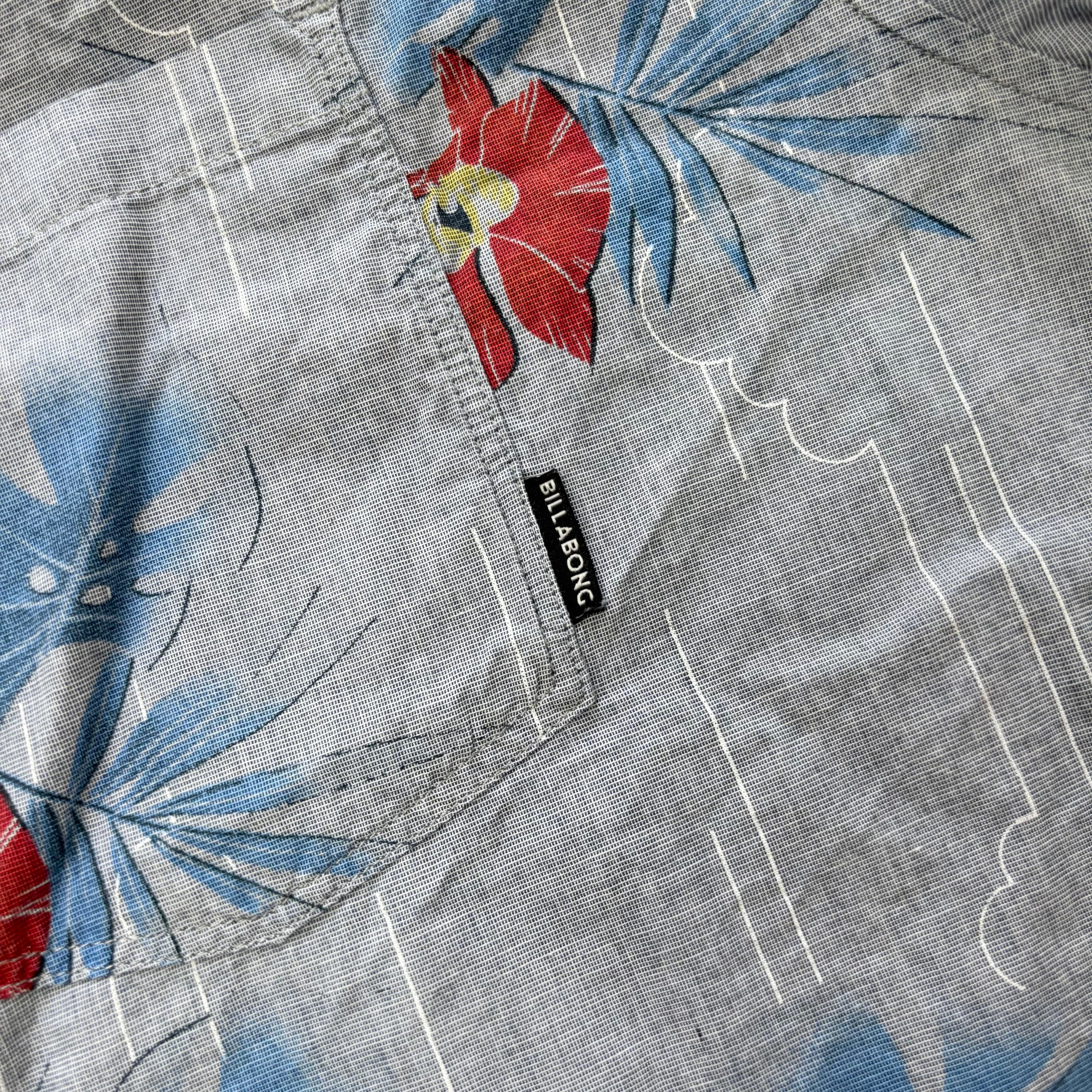 Billabong Hawaiian Shirt Mens XXL Blue Floral Aloha Short Sleeve Cotton (E)